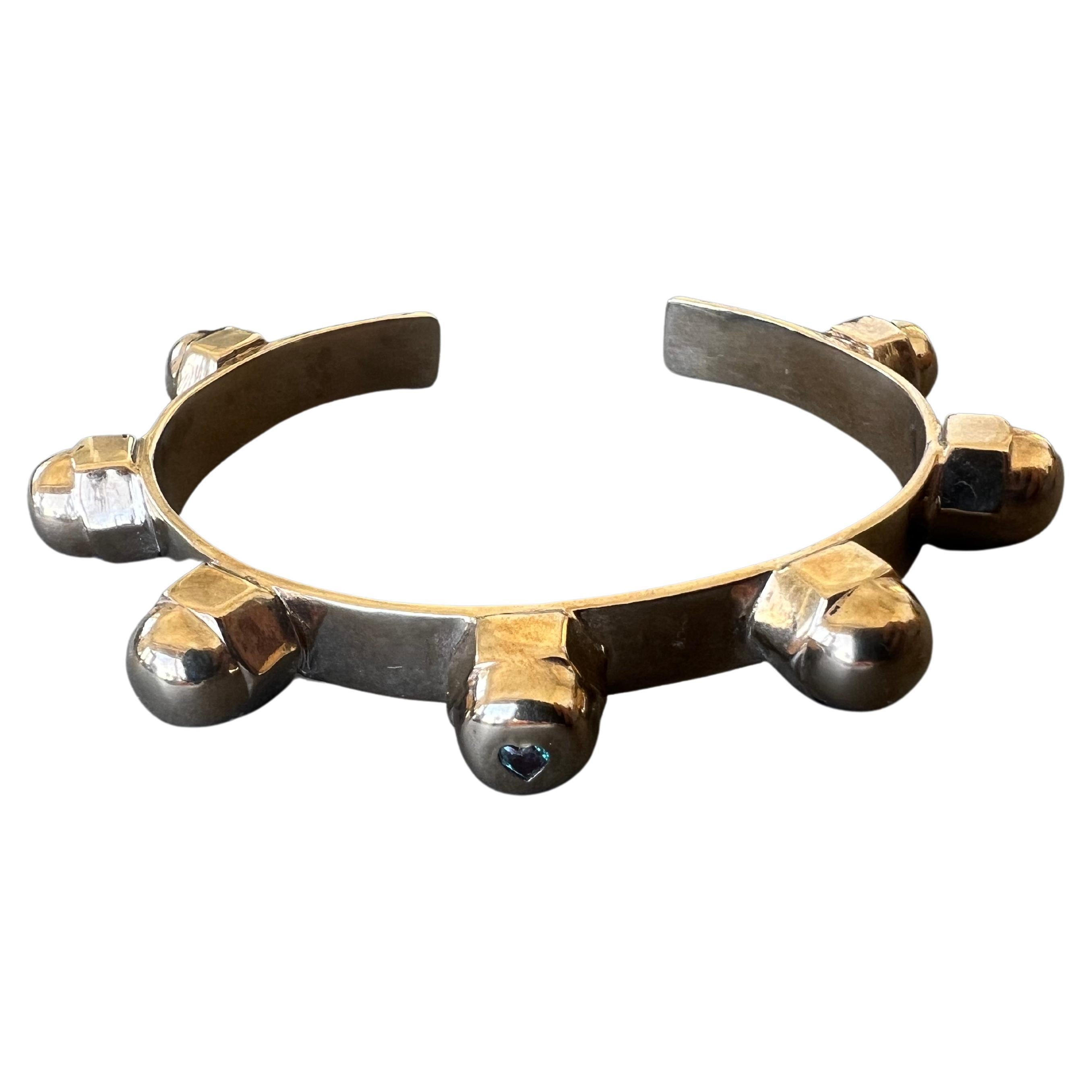 Alexandrite Heart Cuff Bangle Bracelet Bronze Studs Statement Piece J Dauphin Neuf - En vente à Los Angeles, CA
