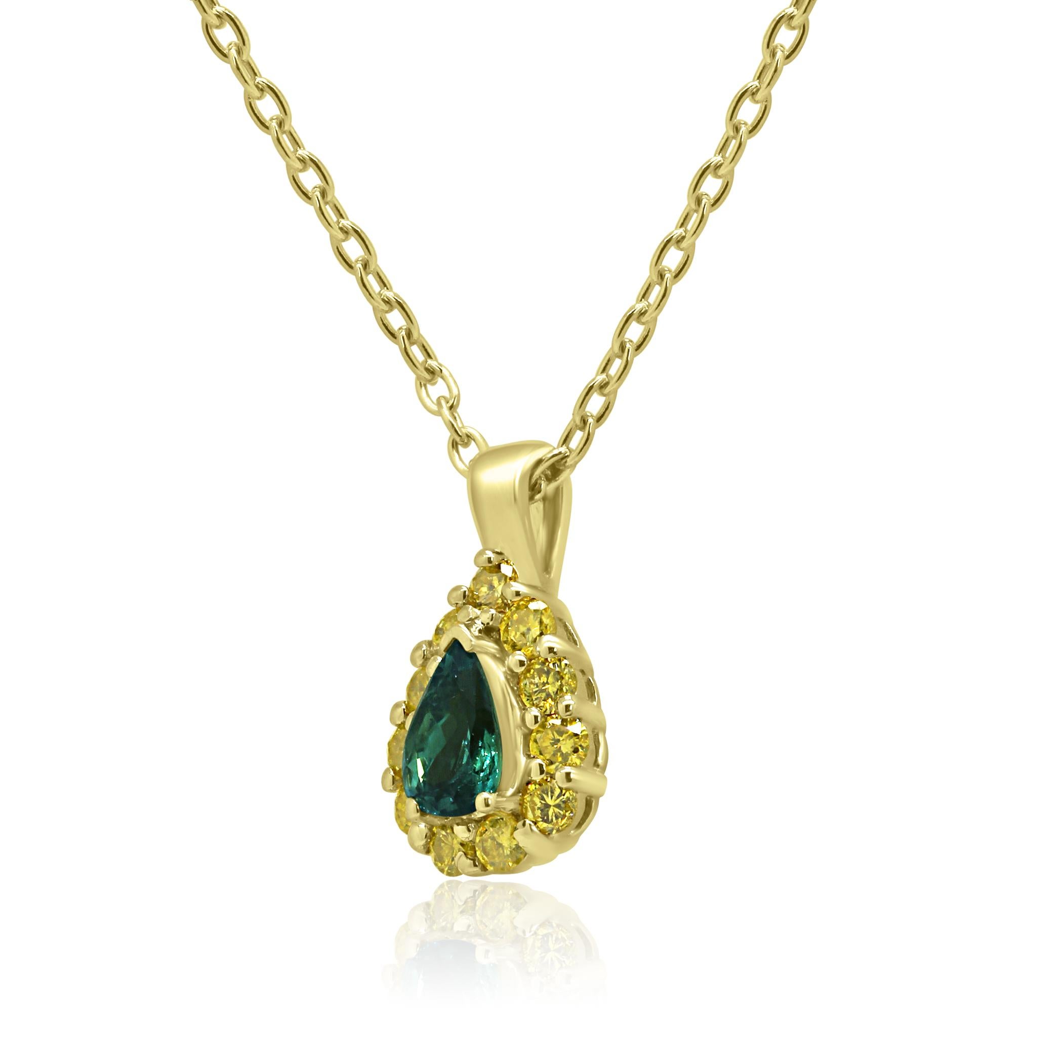 Alexandrite Pear Shape 0.44 Carat encircled in a Single Halo of Natural Fancy Yellow Round Diamond 0.33 Carat in Stunning 14K Yellow Gold Pendant Necklace.

MADE IN USA
Center Alexandrite Weight 0.44 Carat
Total Stone Weight 0.77 Carat 