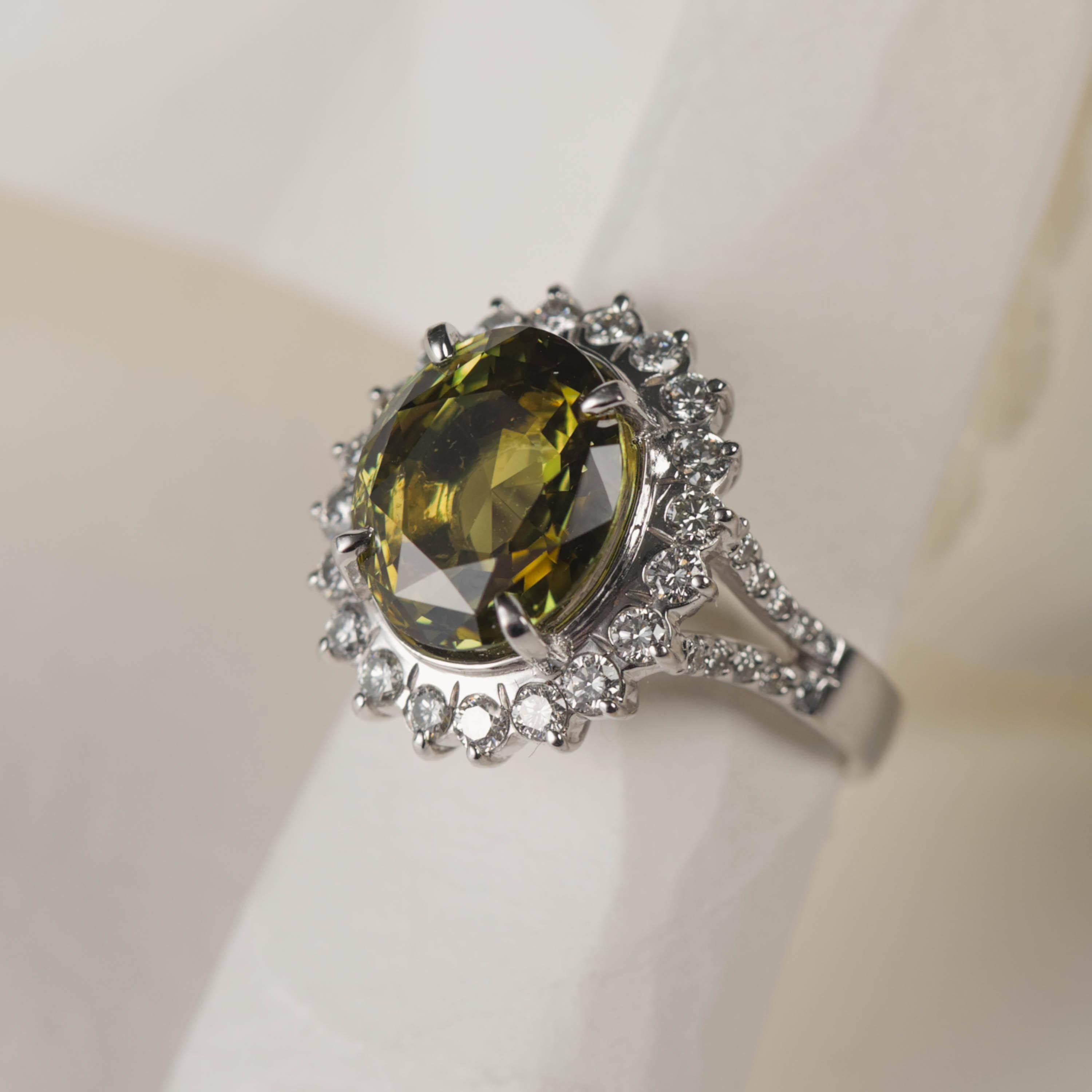 Alexandrite & Diamond Ring 7.35 Carats, Rare Color Change Gem Certified 4