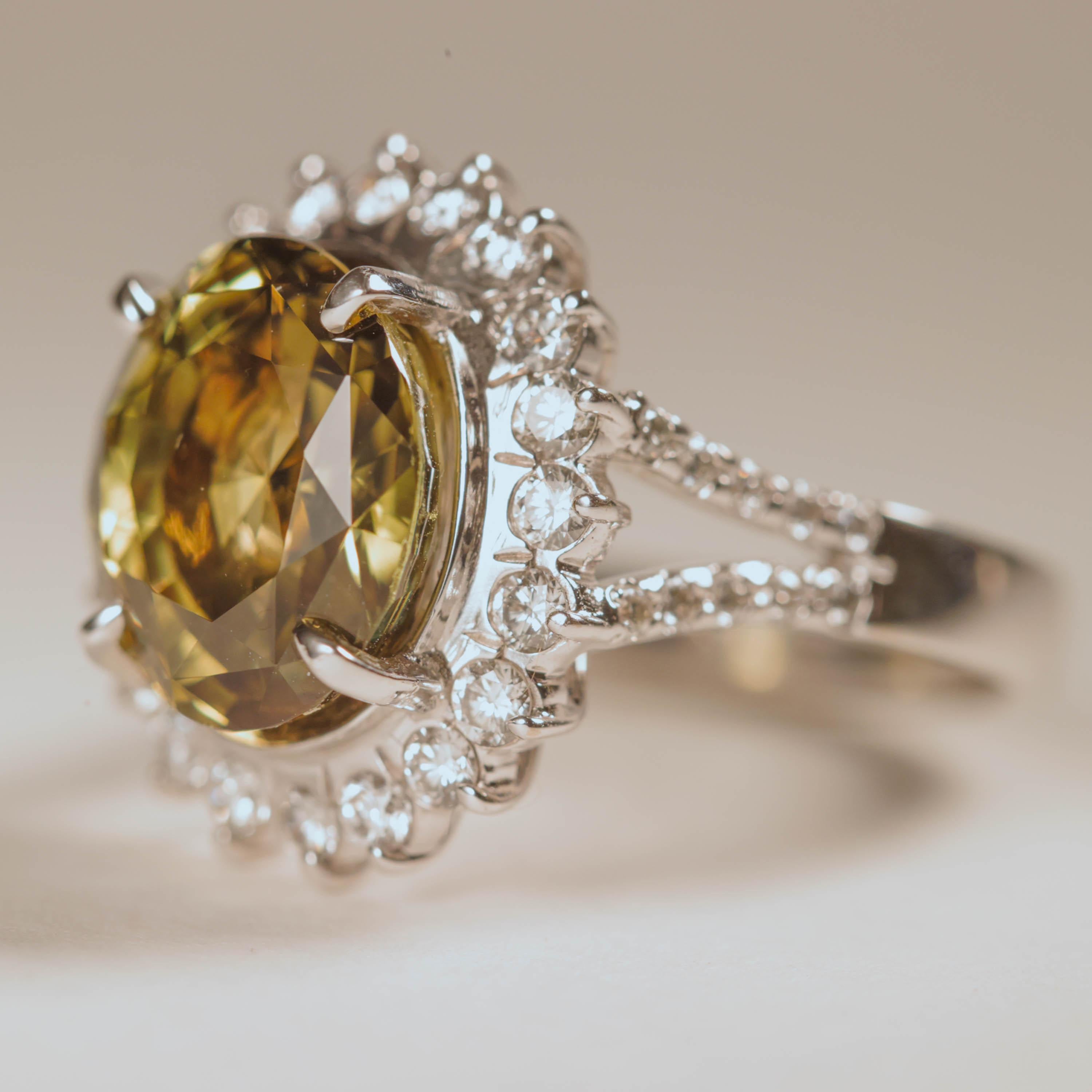 Alexandrite & Diamond Ring 7.35 Carats, Rare Color Change Gem Certified 6