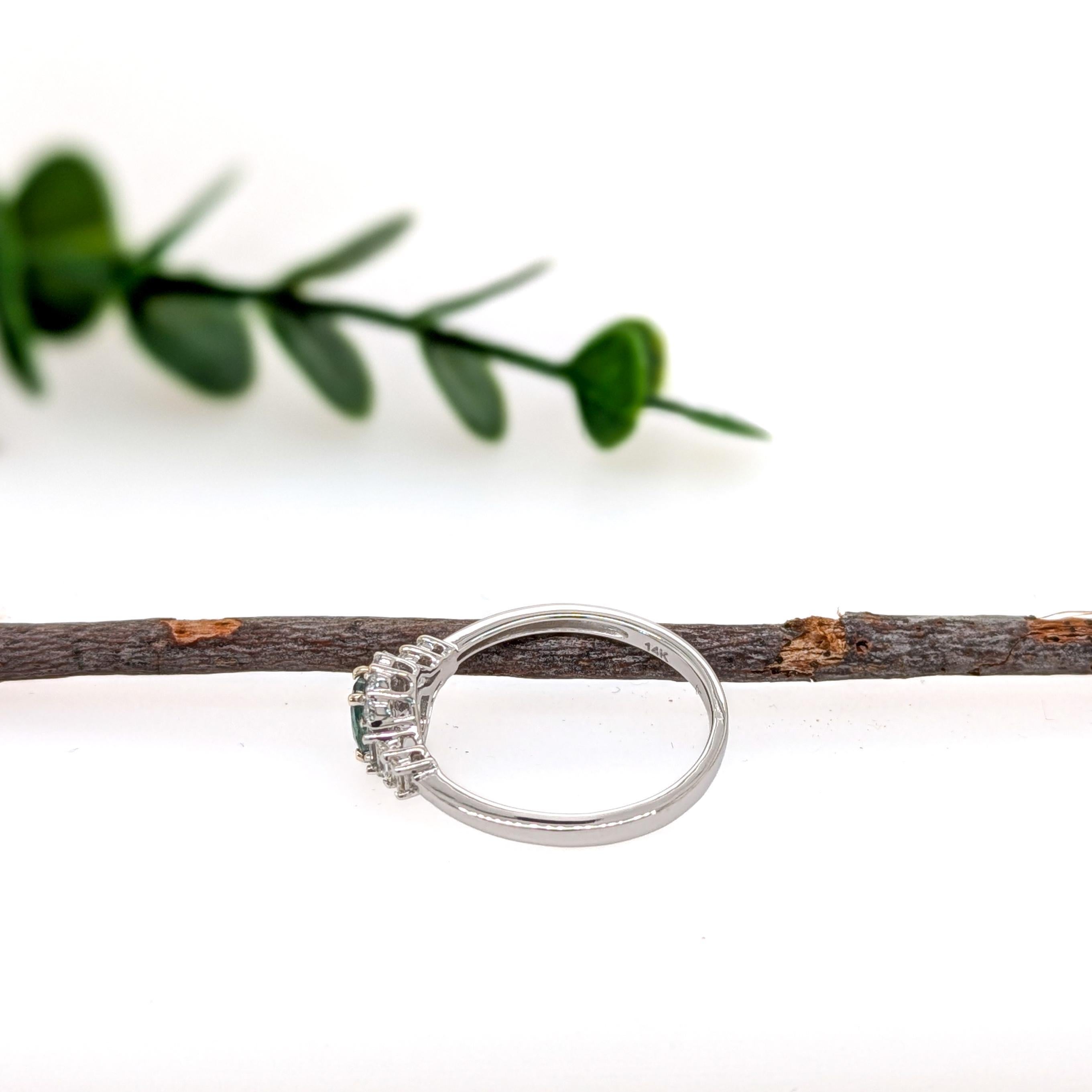 Alexandrit Ring mit natürlichen Diamanten in massivem 14K Weißgold, oval 5,5x4mm im Zustand „Neu“ im Angebot in Columbus, OH