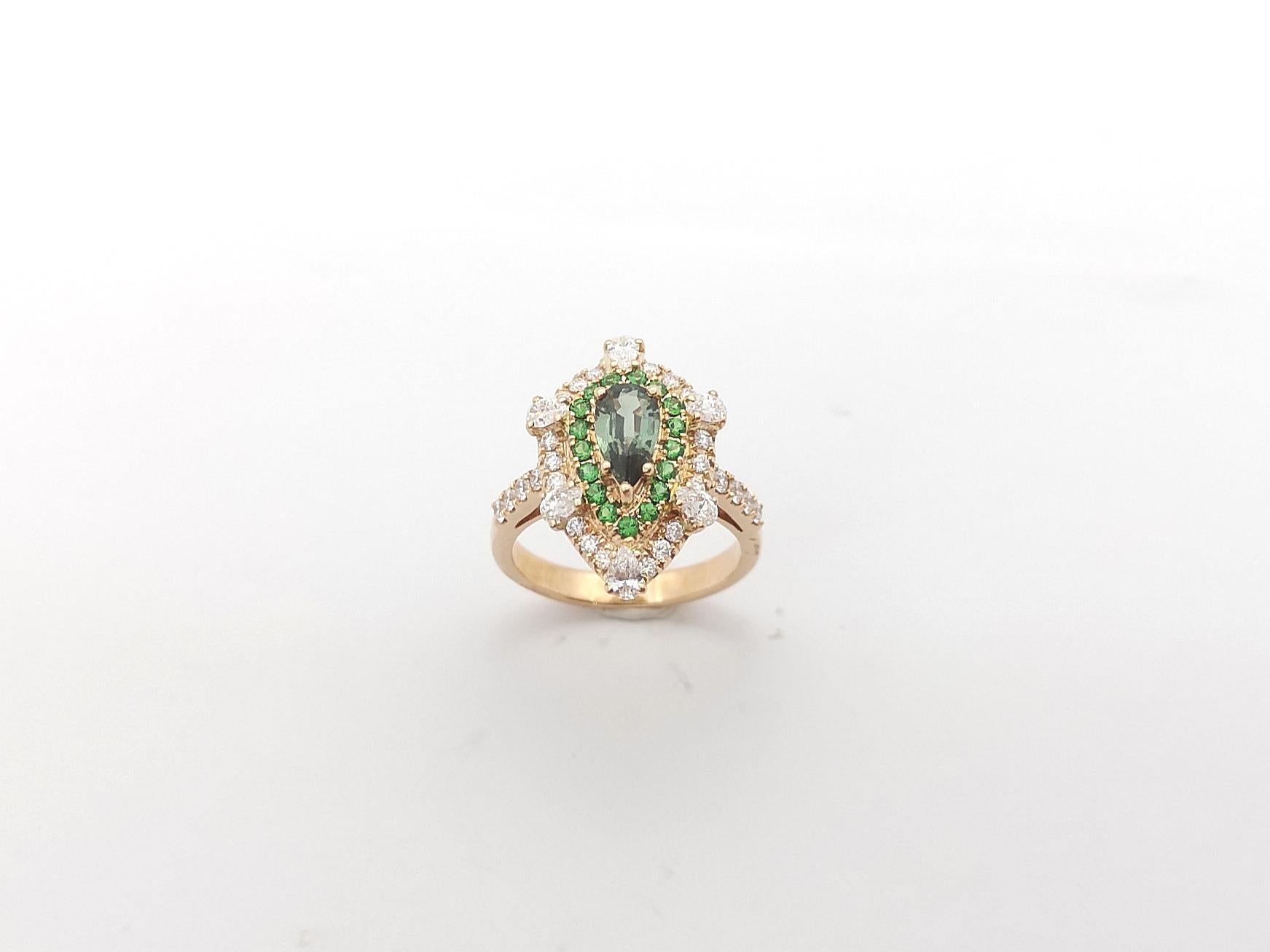 Alexandrite, Tsavorite and Diamond Ring set in 18K Rose Gold Settings For Sale 10