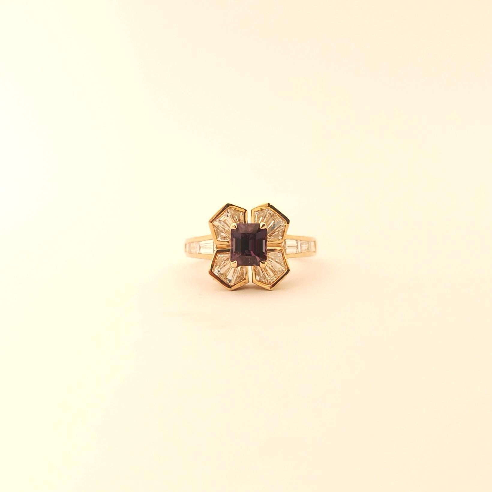Alexandrite with Diamond Ring set in 18K Rose Gold Settings For Sale 6