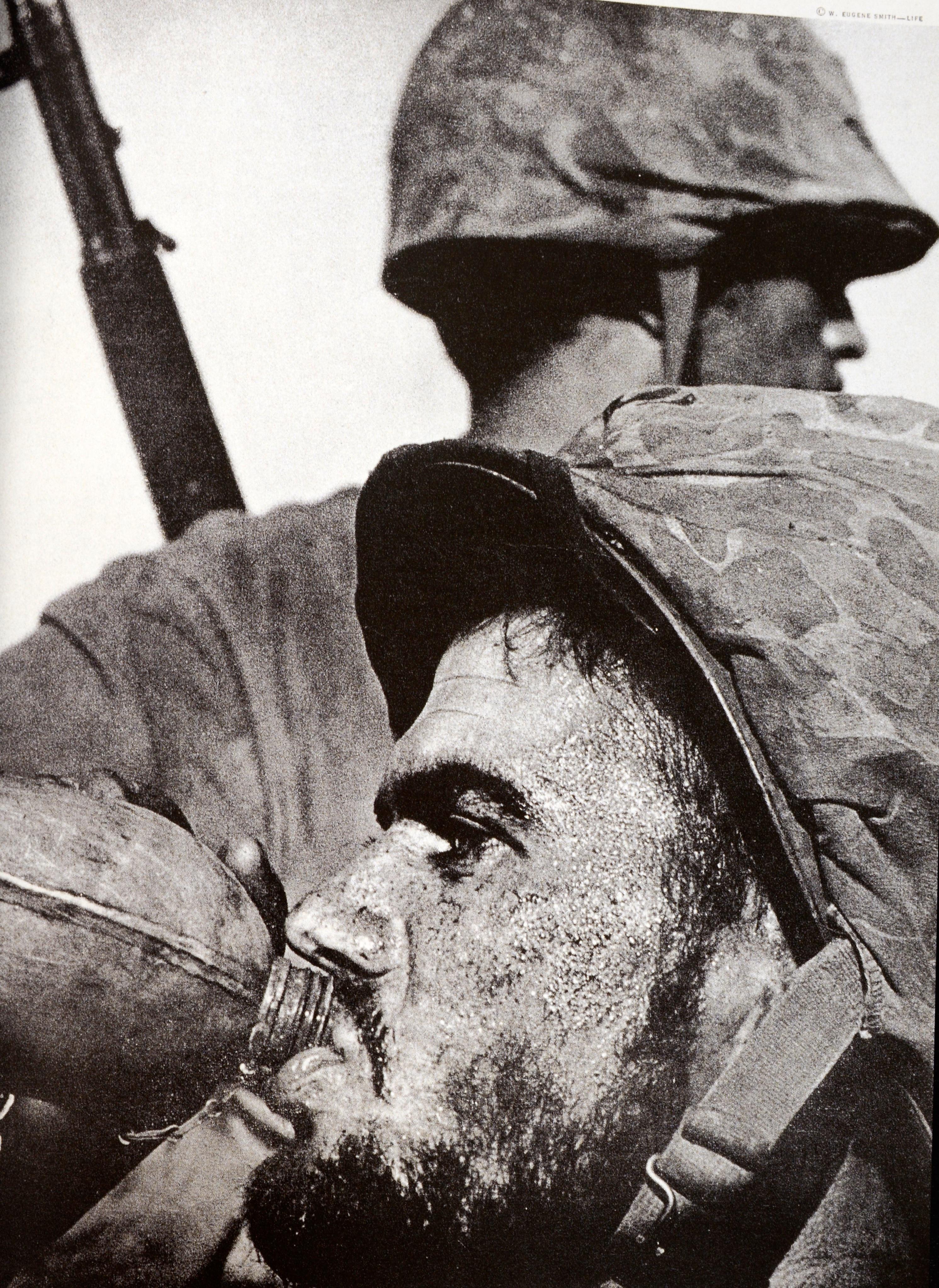 Alexey Brodovitch par Gabriel Bauret, 1ère édition Exemplaire d'exposition en vente 4