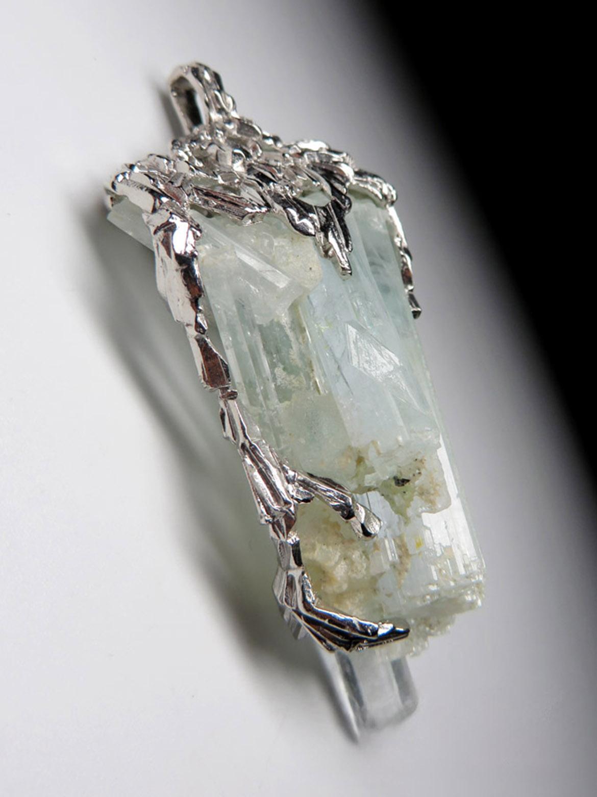 Alexey Gabilo Aquamarine Crystals Silver Necklace Raw Uncut Gem Natural Blue In New Condition For Sale In Berlin, DE