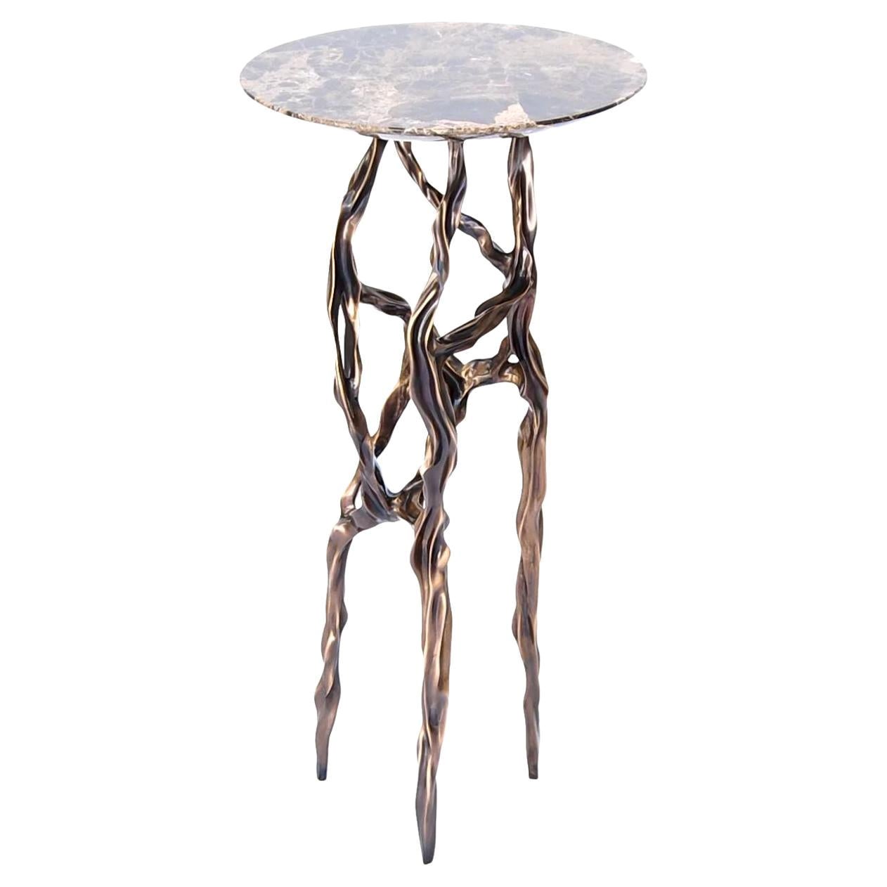 Mesa de Bebidas Alexia con Tapa de Mármol Marrom Imperial de Fakasaka Design