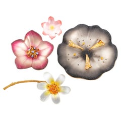 Alexis Bittar Gem Mounted Lucite Flower Pins, 4