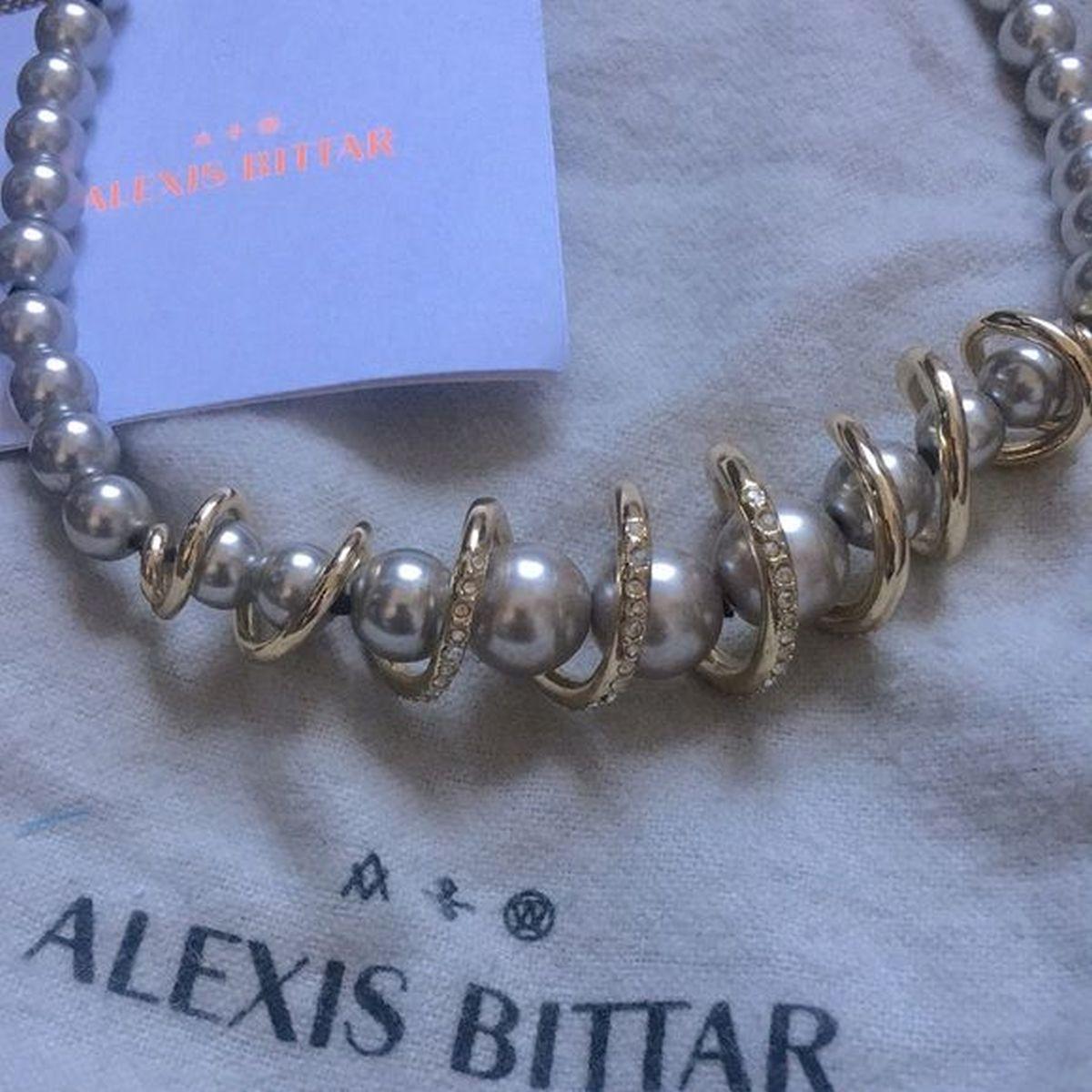 Modern Alexis Bittar Signed Designer Spiral Swarovski Crystal Gray Pearl Necklace For Sale