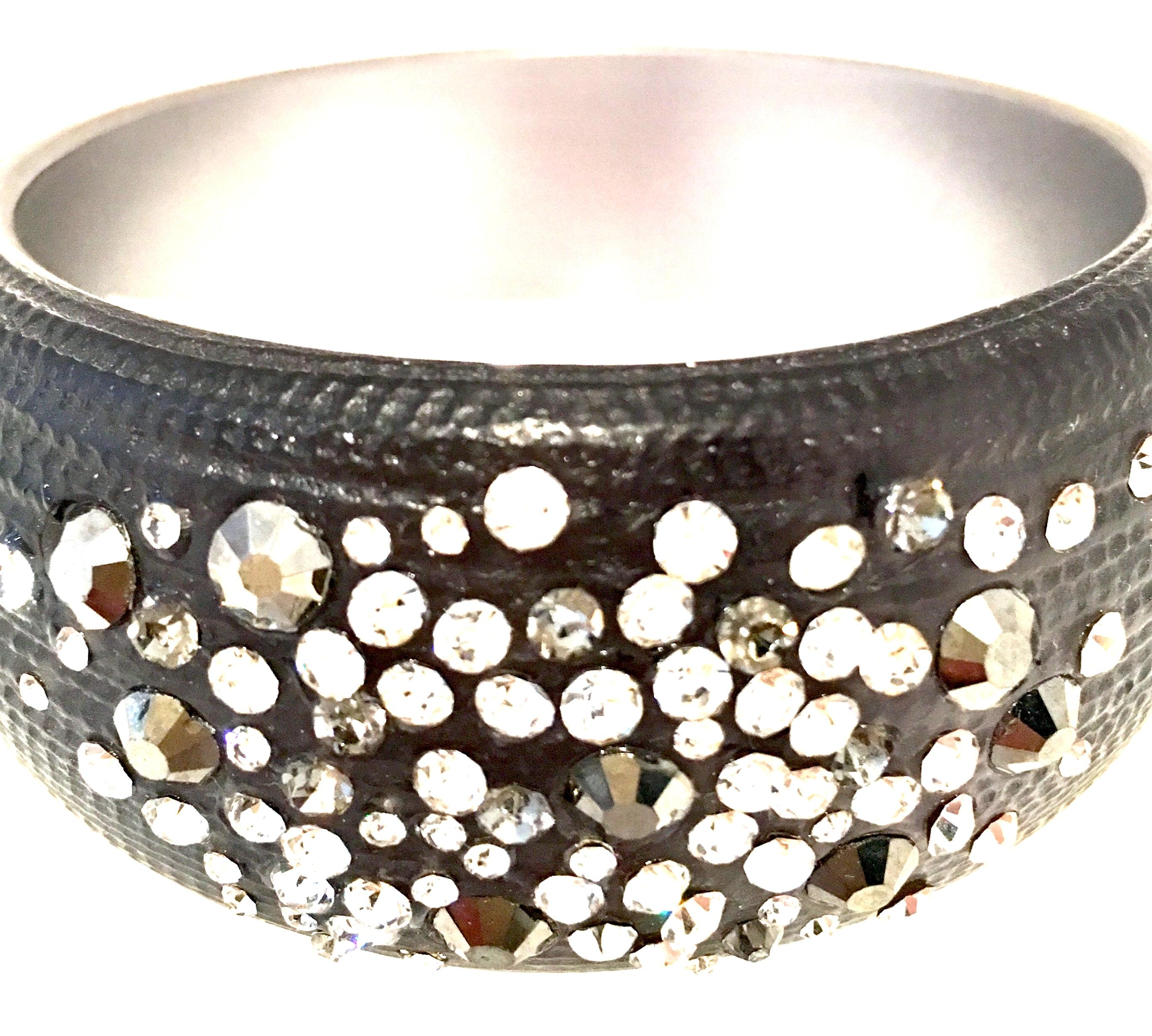 Alexis Bittar Style Lucite & Swarovski Crystal Bangle Bracelet In Good Condition For Sale In West Palm Beach, FL