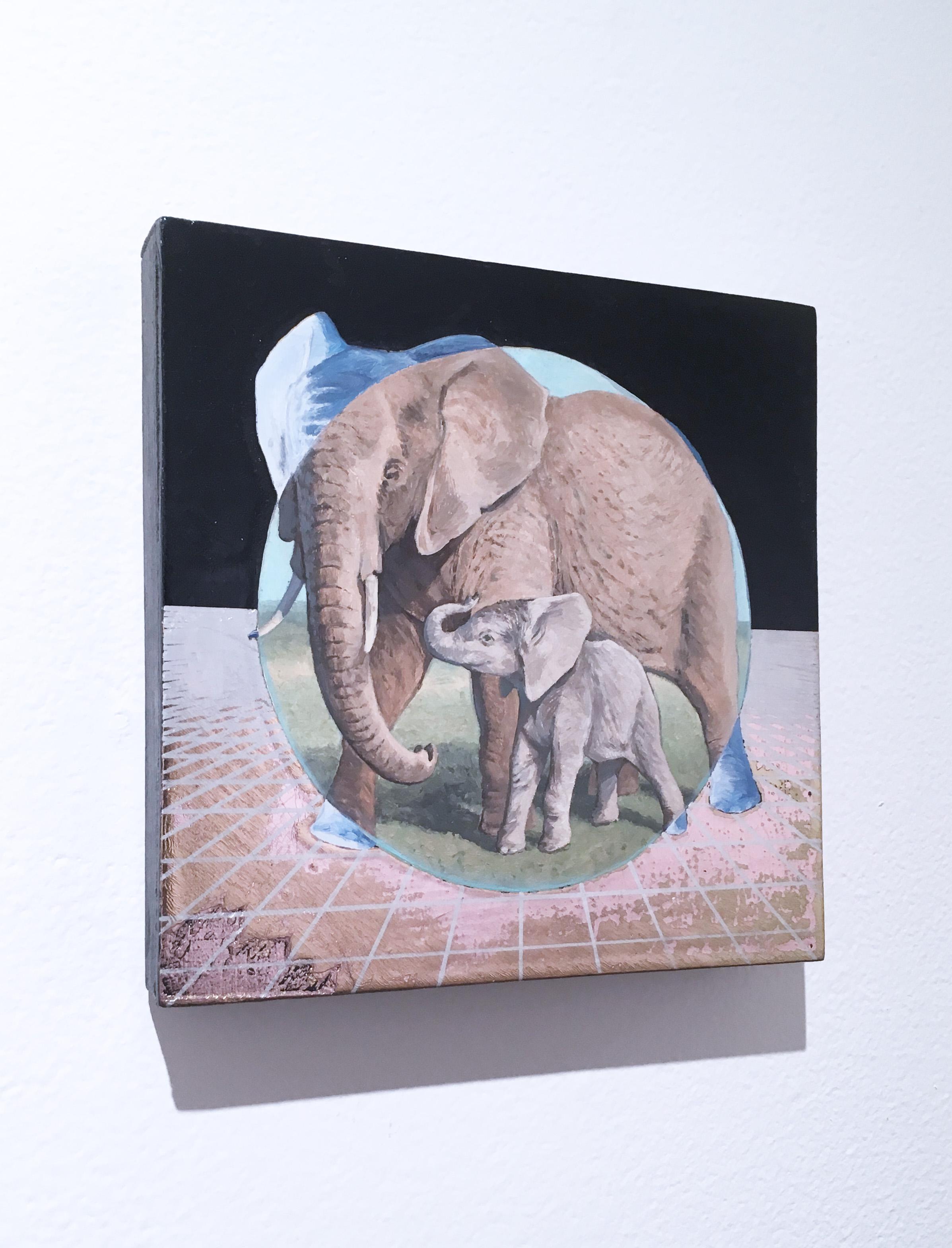 Afrikanischer afrikanischer Elefant, Gold, Öl, Metallfolie, Blau, Tiere, Landschaft, Raster (Zeitgenössisch), Painting, von Alexis Kandra