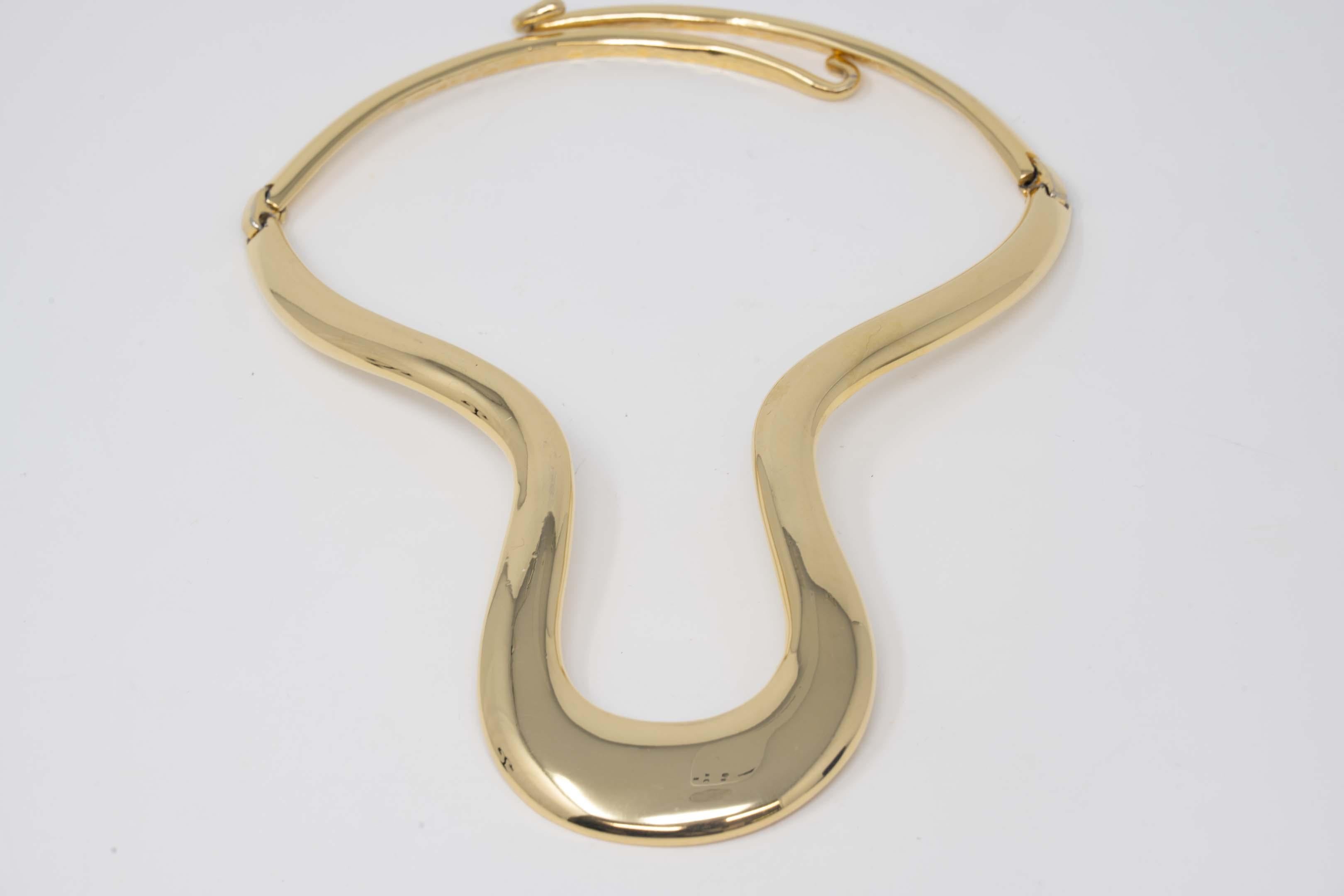 Alexis Kirk Articulated Gold Tone Choker Necklace In Good Condition For Sale In Montreal, QC