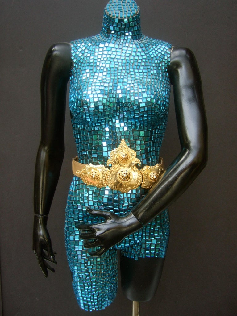 Alexis Kirk Massive Etruscan Gold Buckle Statement Belt c  display picture 3