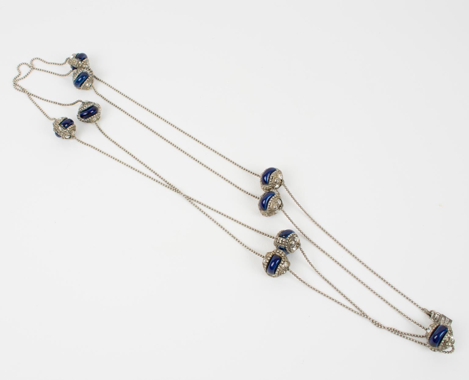 Alexis Lahellec Paris Collier extra long en métal argenté avec perles de céramique bleue en vente 2