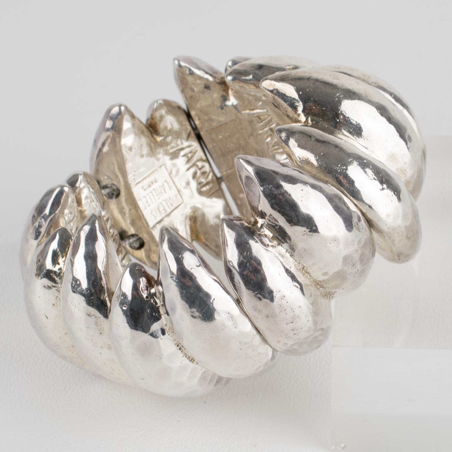 Moderne Alexis Lahellec Paris Bracelet brutaliste à maillons extensibles en résine plaquée argent en vente