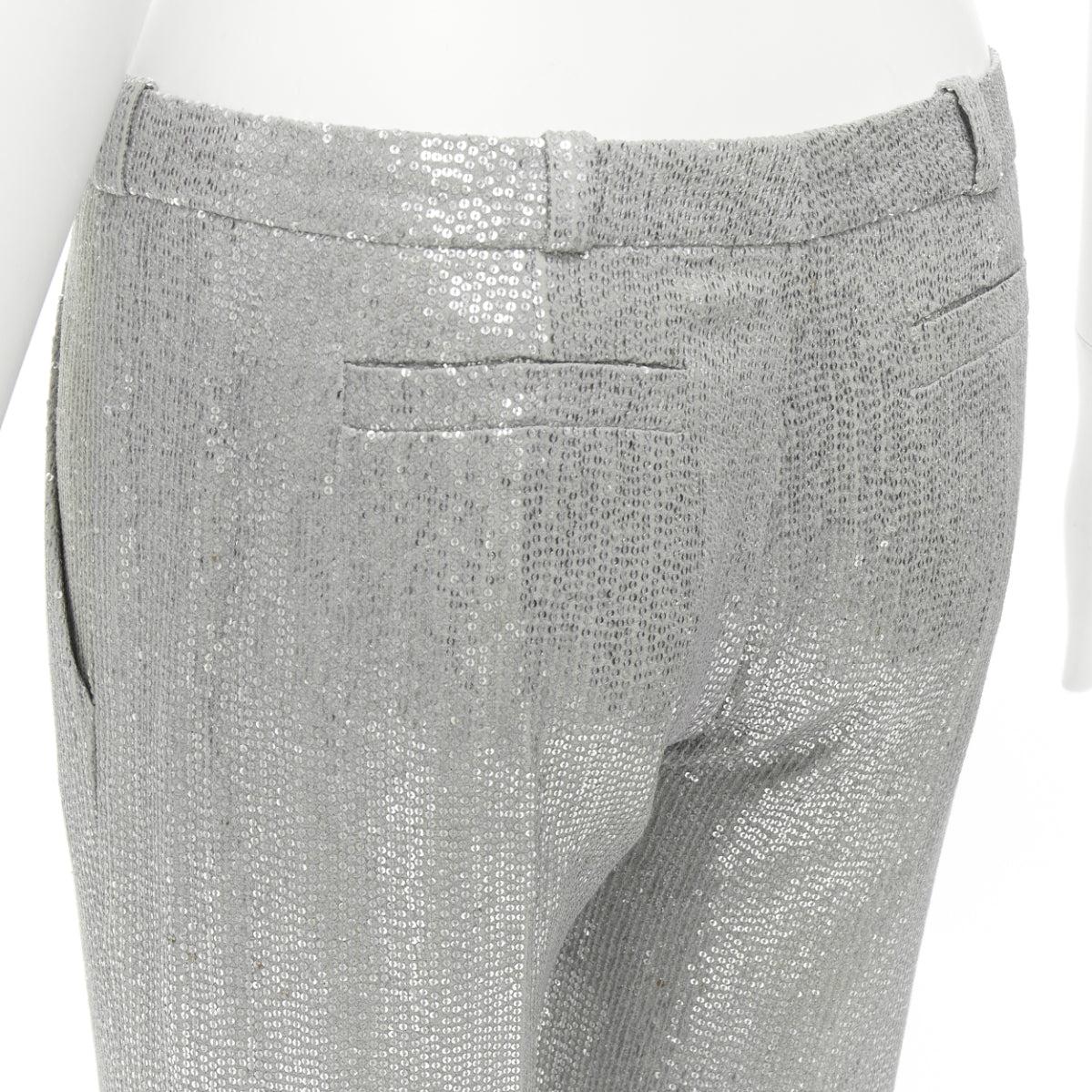 ALEXIS MABILLE 100% silk silver sequinned straight leg trouser pants FR36 S
Reference: NKLL/A00199
Brand: Alexis Mabille
Material: Silk
Color: Grey, Silver
Pattern: Sequins
Closure: Zip Fly
Lining: Cream Fabric
Made in: France

CONDITION:
Condition: