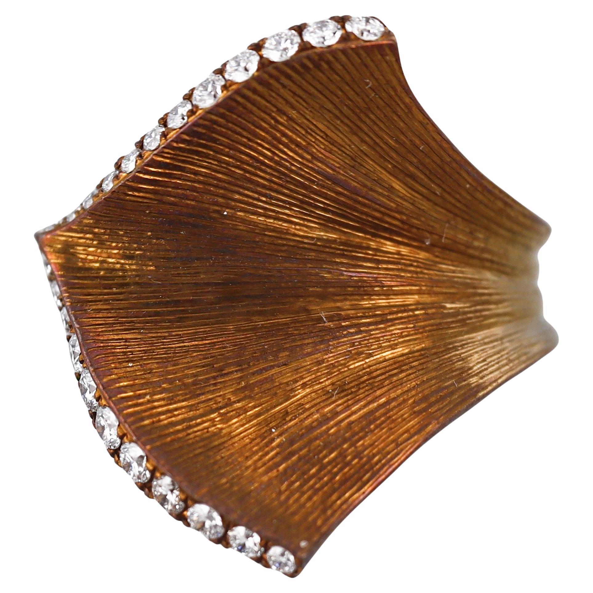 Alexis NY Golden Titanium Diamond Leaf Motif Ring