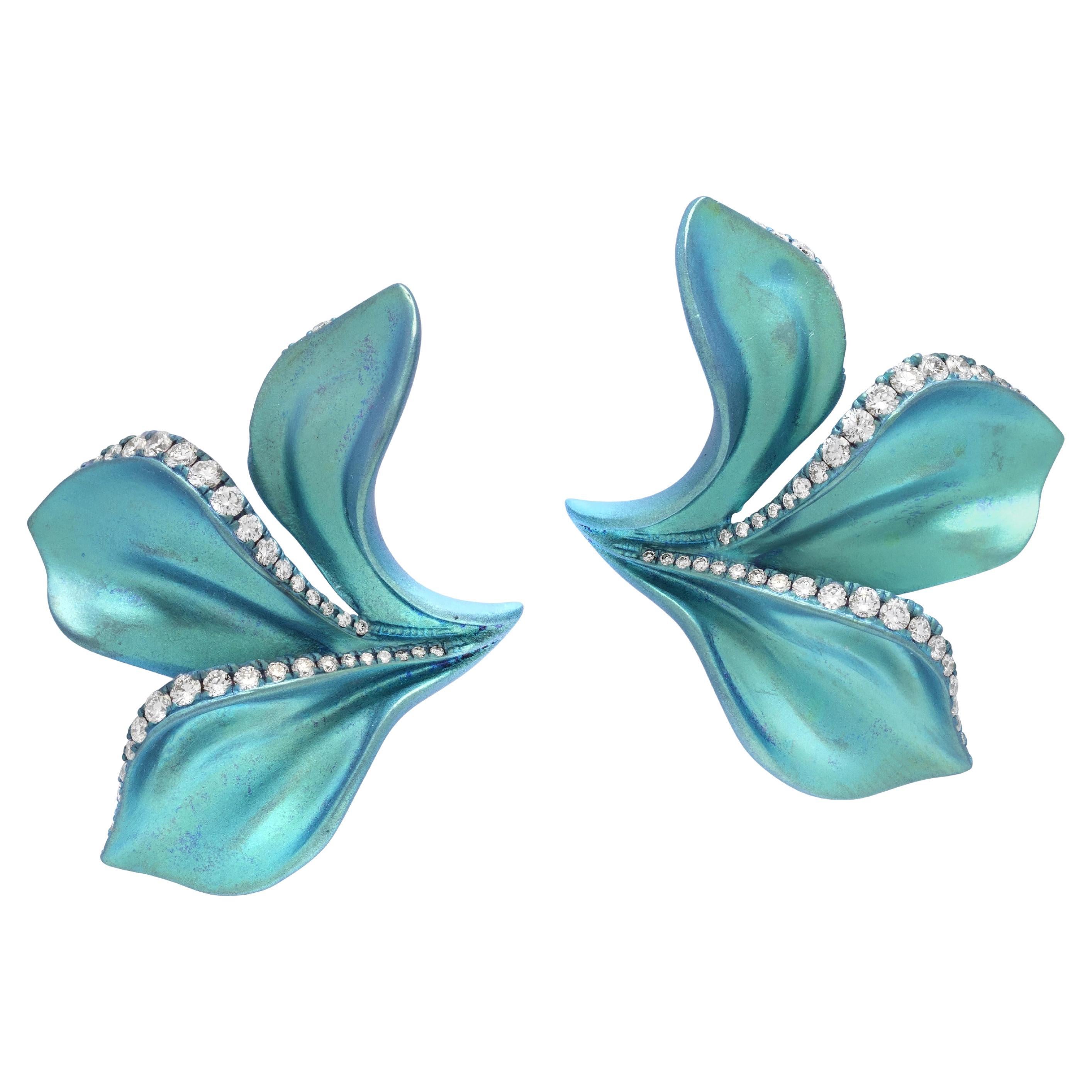 Alexis NY Pair of Diamond and Titanium Clip-on Earrings For Sale