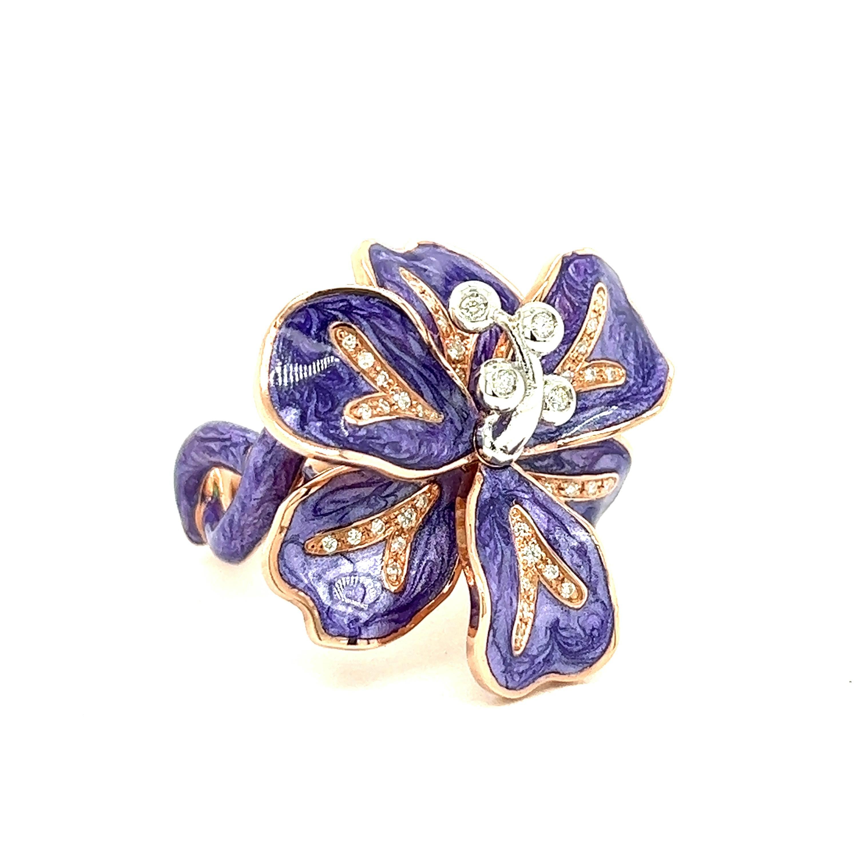 Alexis NY Purple Mother of Pearl Enamel Flower Ring

Small round-cut bezel-set diamonds of 0.52 carat, purple mother of pearl enamel, set on 18 karat rose gold and sterling silver; marked Alexis NY, 750, 925

Size: 7.5 US; top width 3 cm
Total