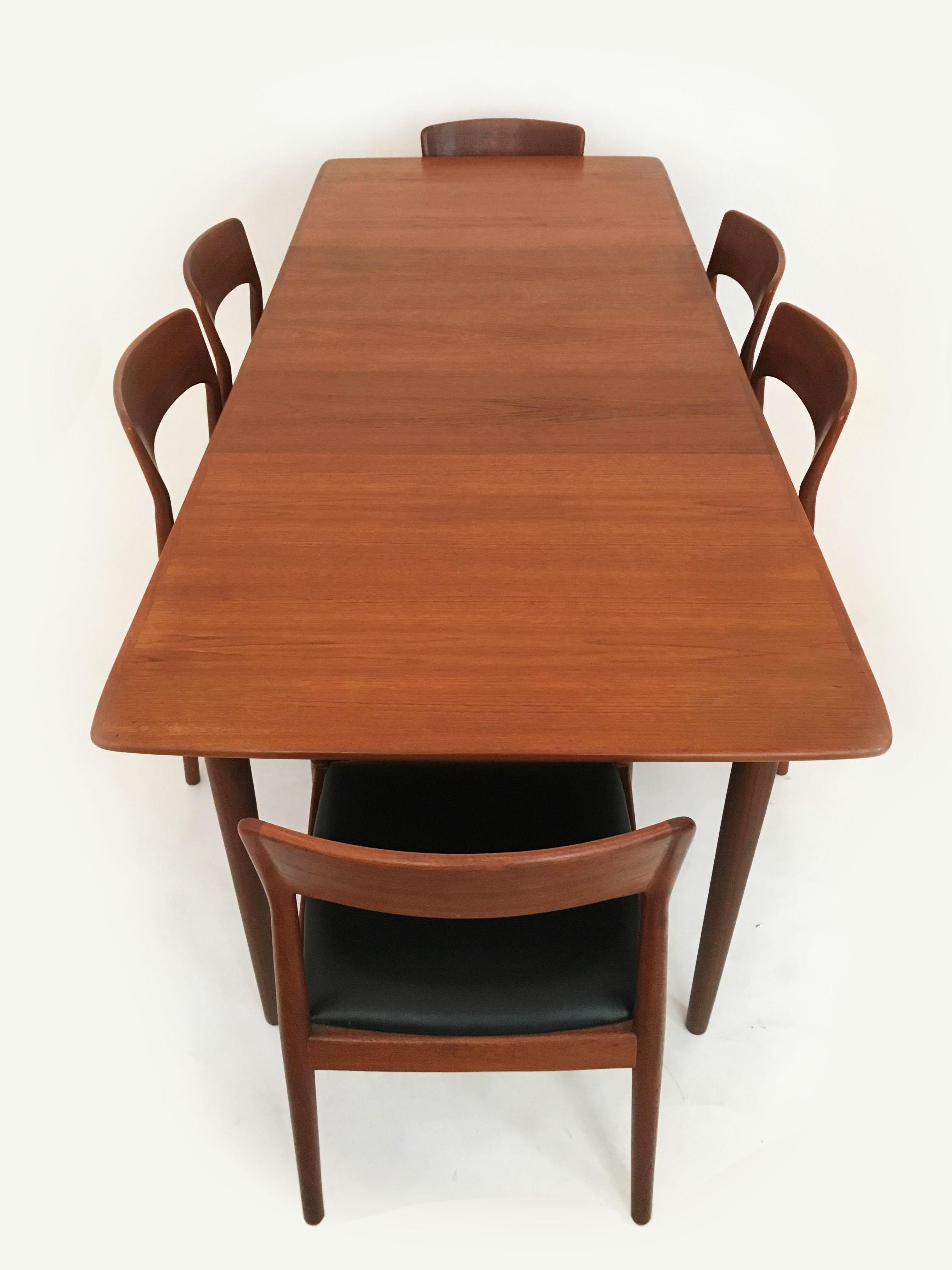 Norwegian Alf Aarseth Extendable Teak Dining Table by Gustav Bahus, Norway, 1960