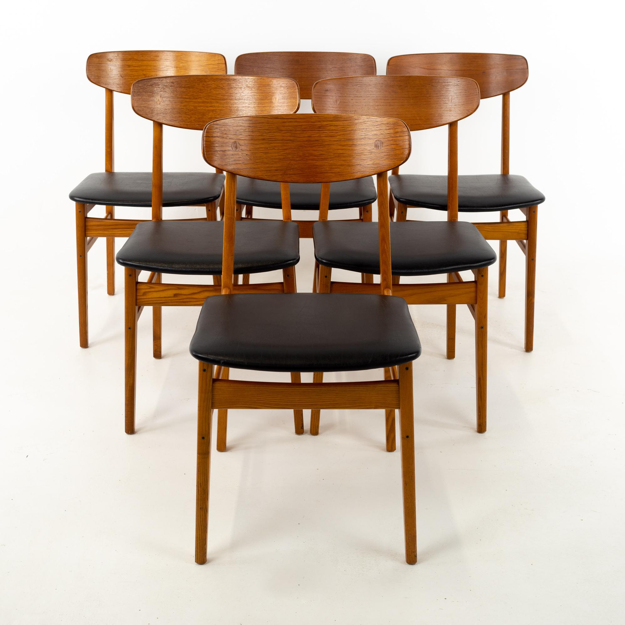 Alf Aarseth midcentury Danish teak cats eye dining chairs - set of 6.
These chairs are 16.5 wide x 17 deep x 31 inches high, with a seat height/chair clearance of 18 inches

?All pieces of furniture can be had in what we call restored vintage