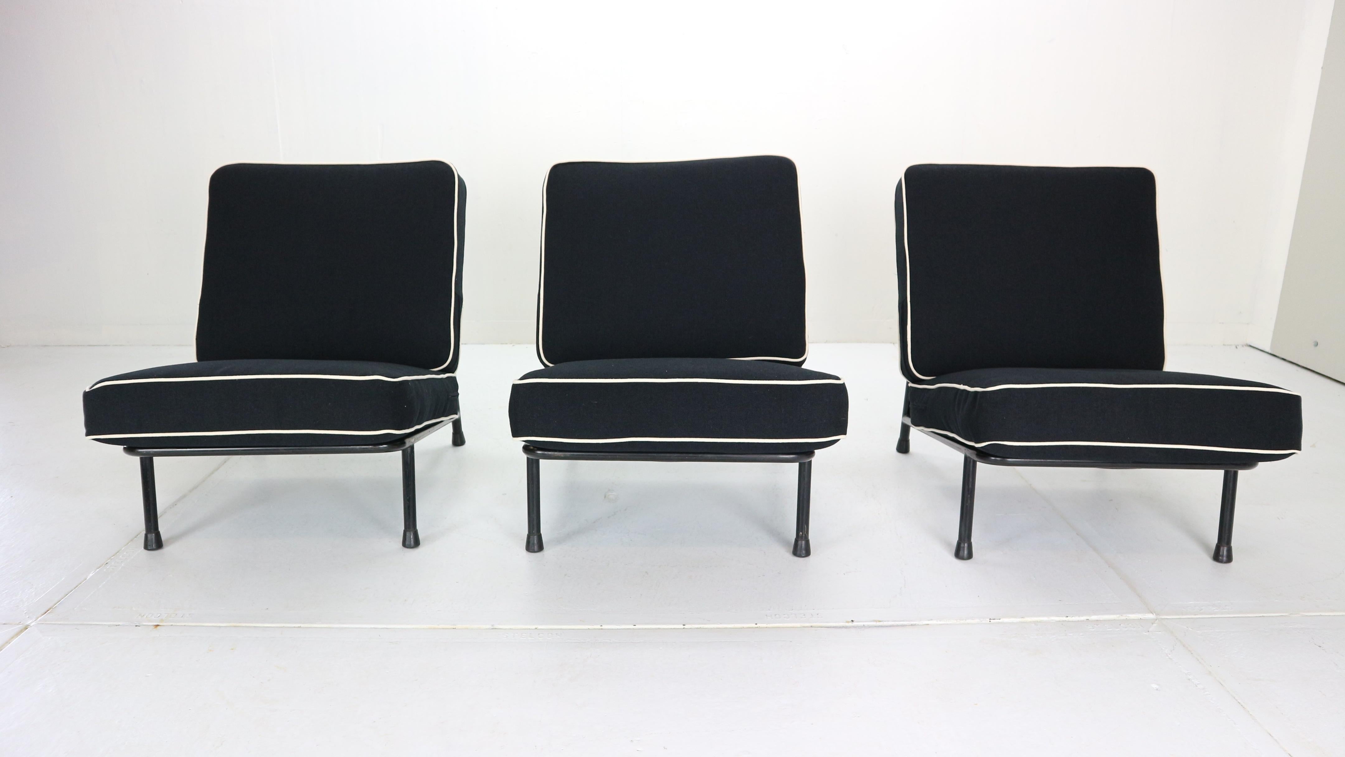 A set of 3 easy lounge chairs designed by Alf Svensson in 1950s for DUX manufacture fabric. These chairs were sold by Artifort in the Netherlands. This is why they are sometimes credited to Artifort.

Model no: 013 and is in contrast to many other
