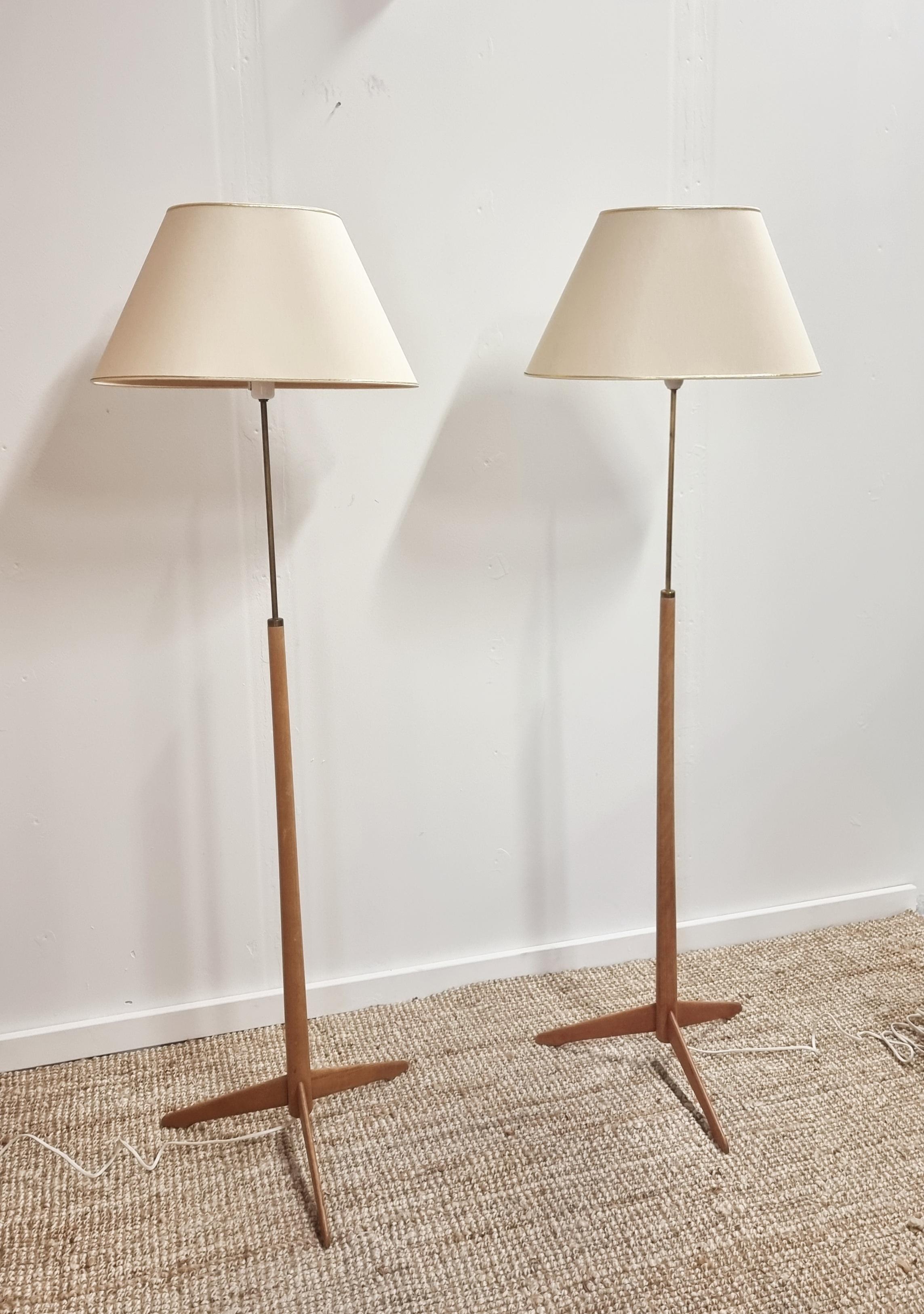 Alf Svensson, a pair of floor lamps, wood & brass, Bergboms. Scandinavian Modern For Sale 5