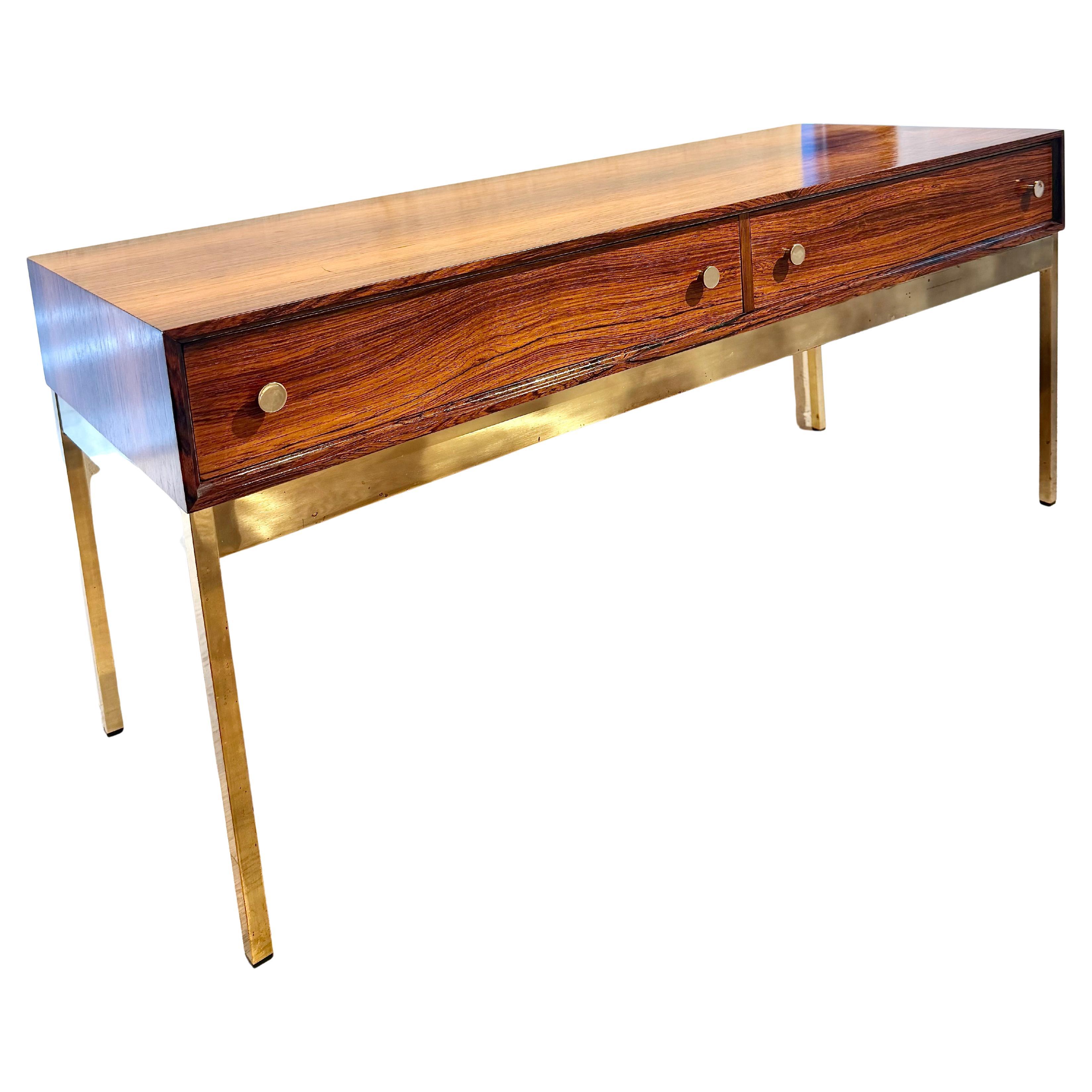 Alf Svensson and Ingvar Sandström Commode Sueco en venta