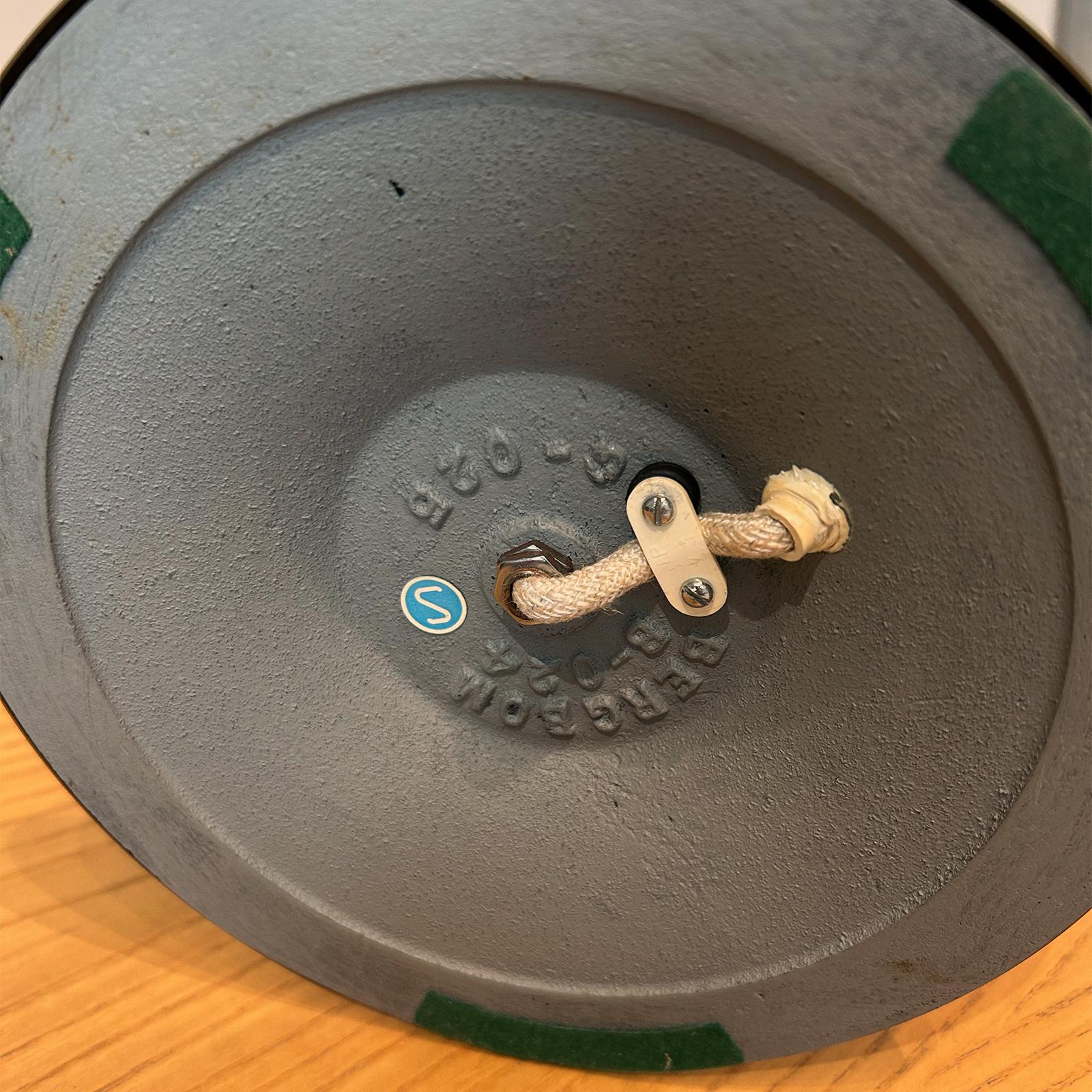 Alf Svensson et Yngvar Sandström B-024 paire de lampes de table en laiton pour Bergboms en vente 9