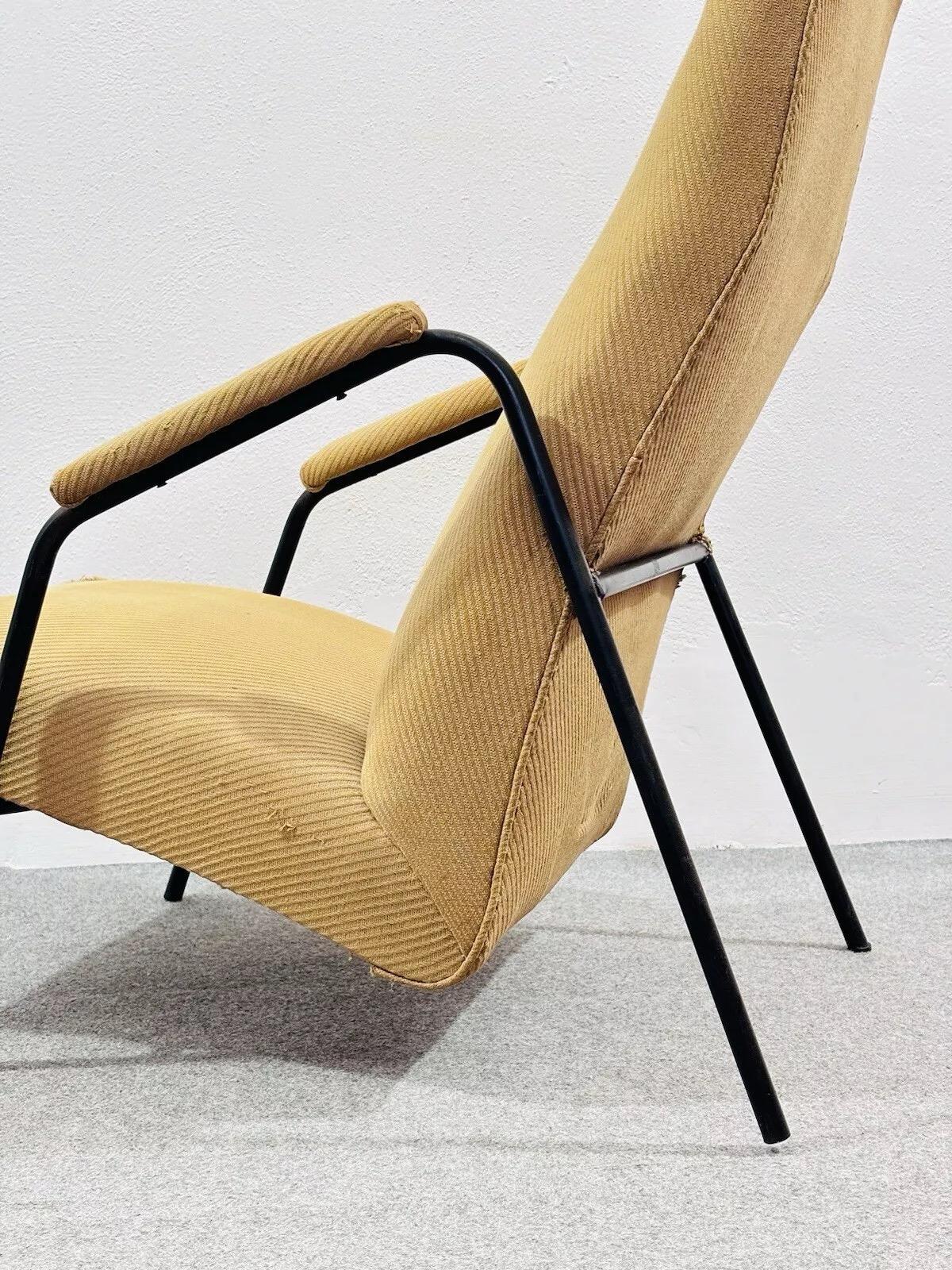 Italian Alf Svensson Ljung Industrier lounge Chair Suède Design 1950's Modernism en vente