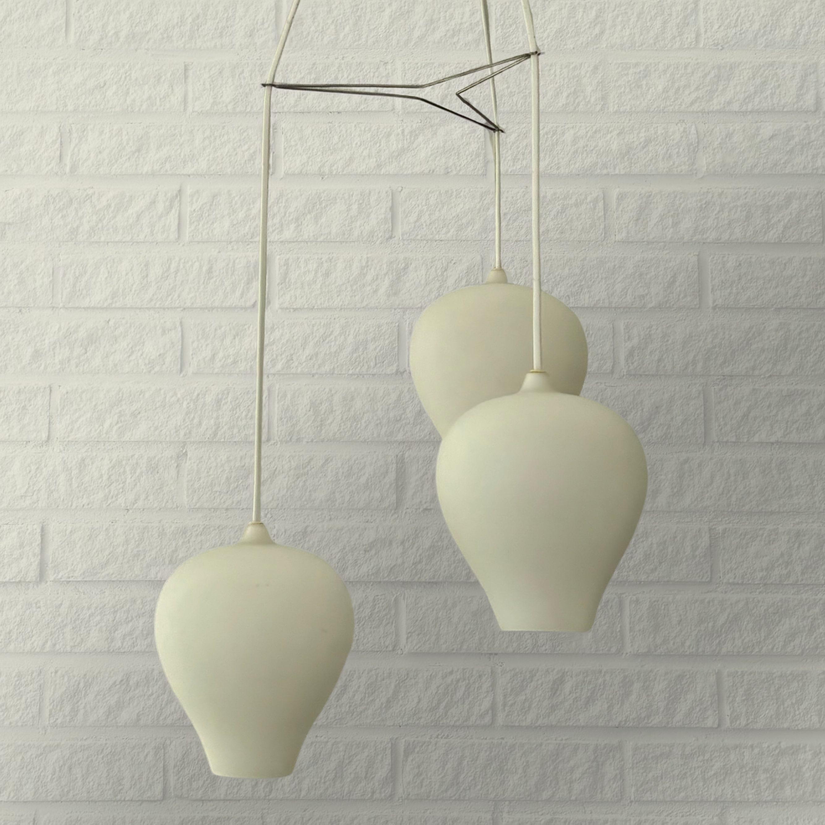 Alf Svensson, modernist pendant lamp, opal glass, Bergboms, Sweden, 1950s In Good Condition For Sale In Forserum, SE