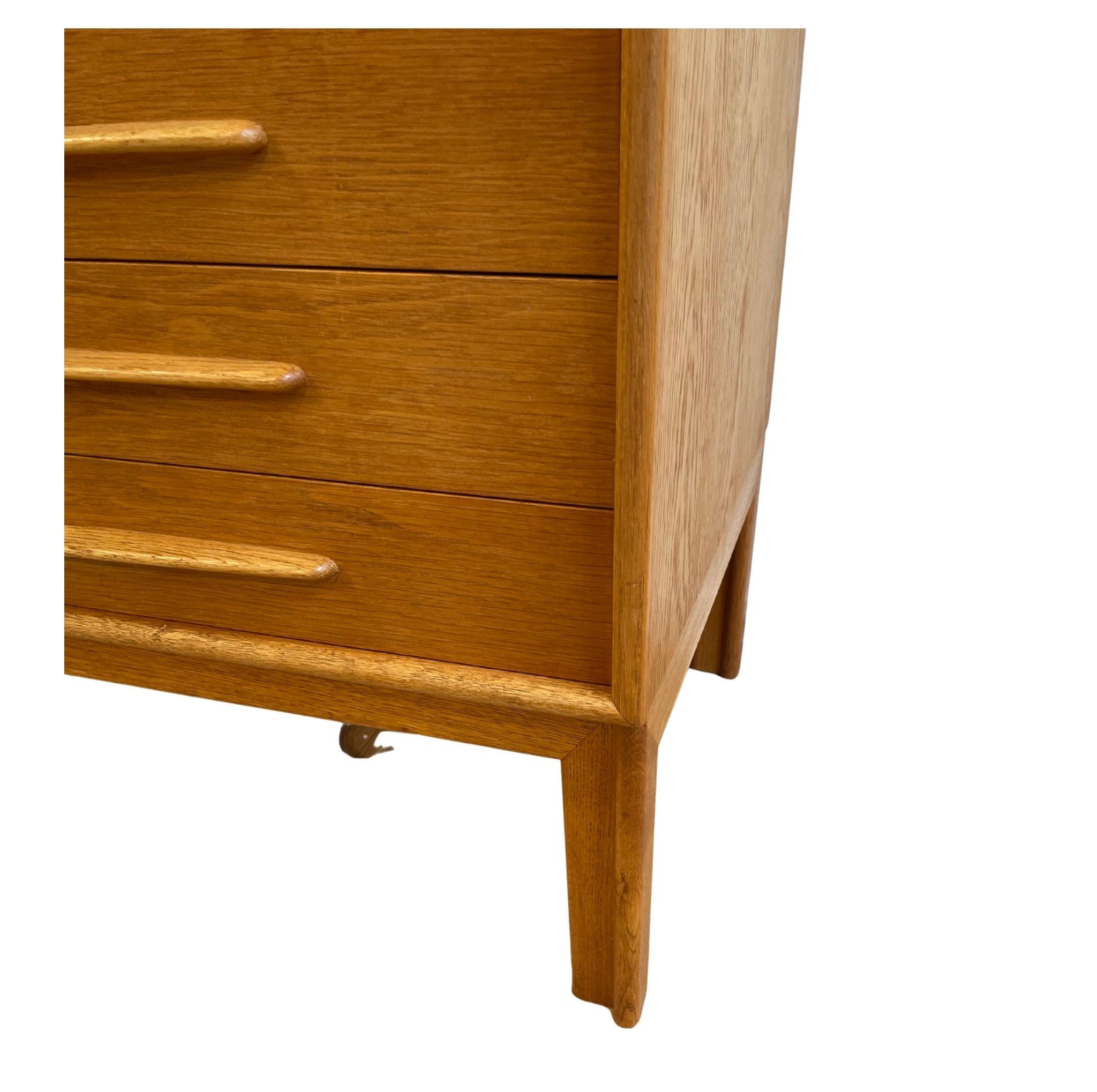 Alf Svensson oak double chest of drawers in vendita 8