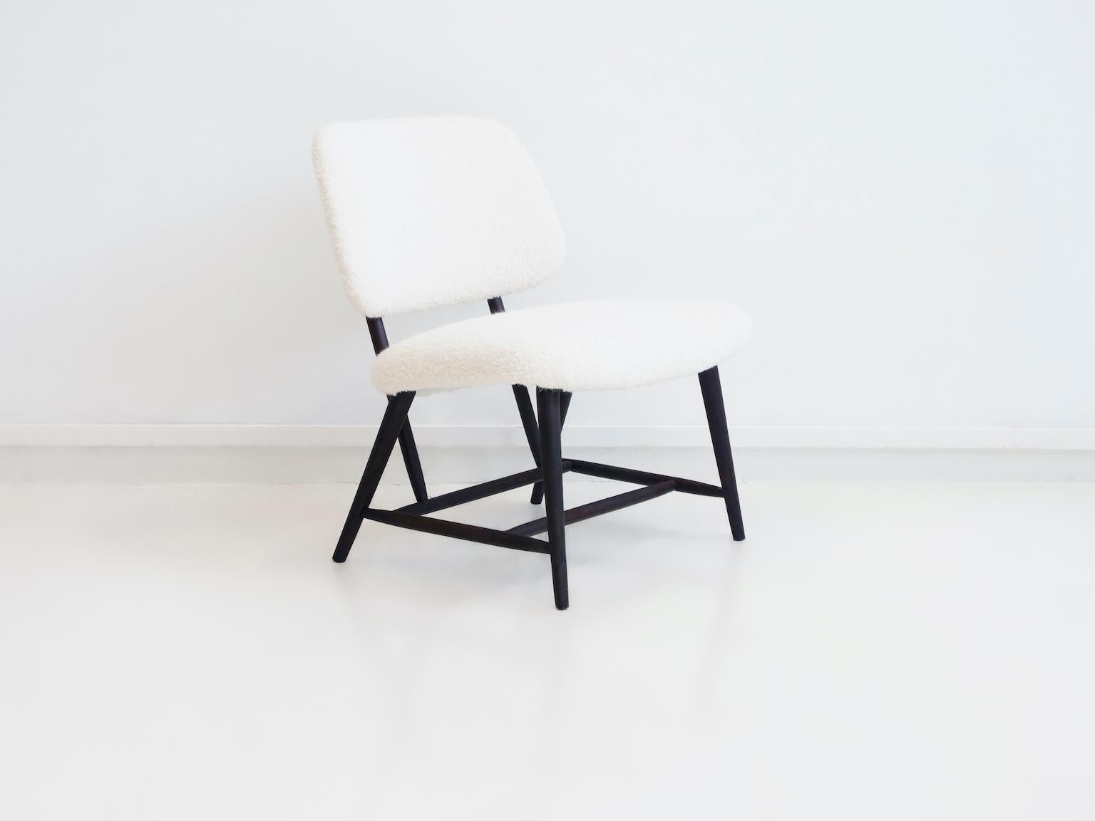 20th Century Alf Svensson TeVe Wooden Chair with White Bouclé Fabric Upholstery