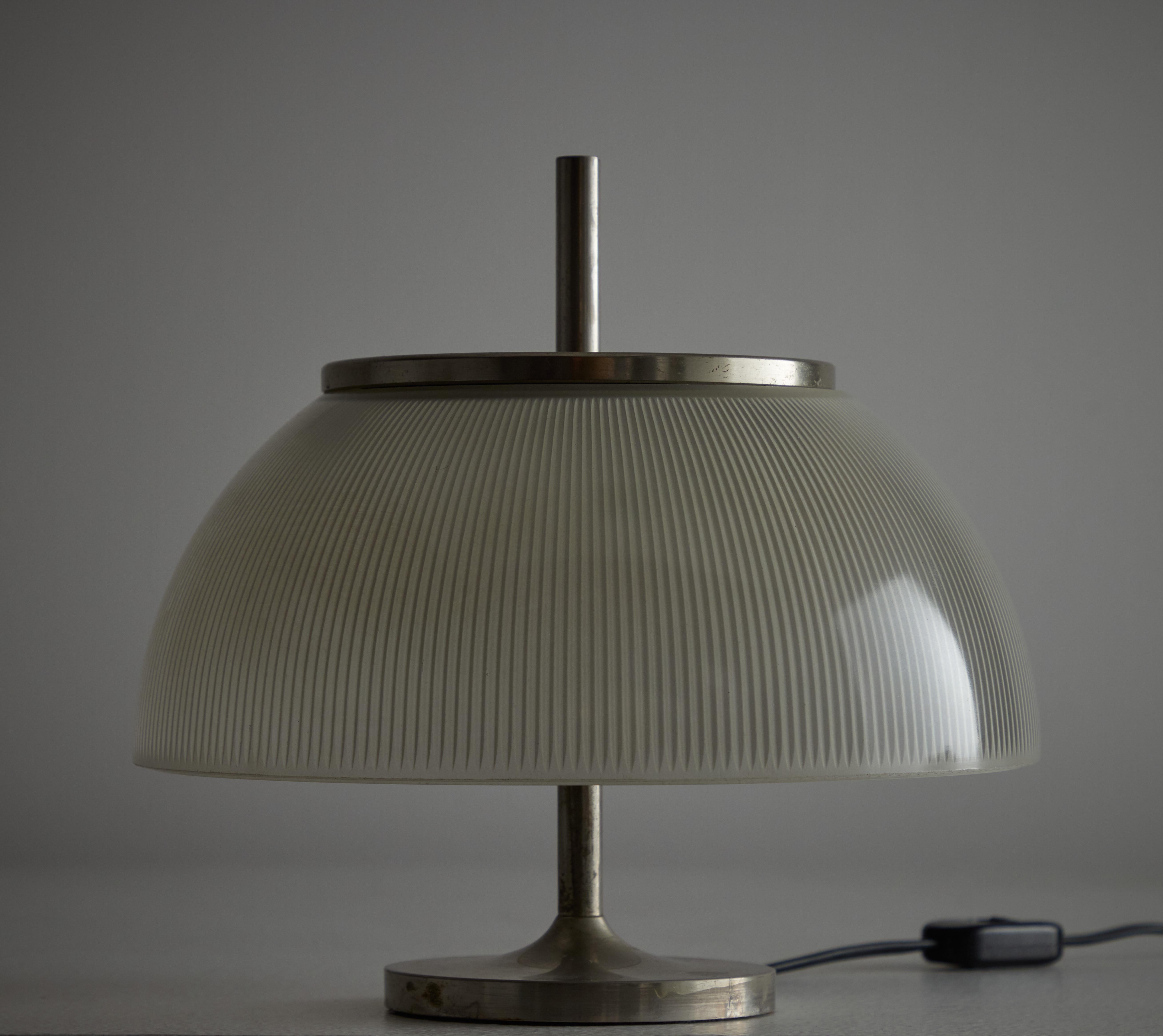 'Alfetta' Table Lamp by Sergio Mazza for Artemide 3