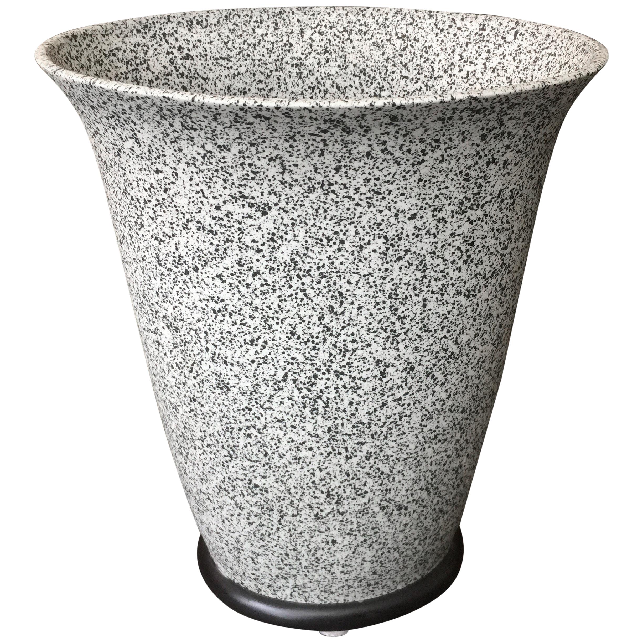 Vase évasé Alfiero Mangani, finition granite