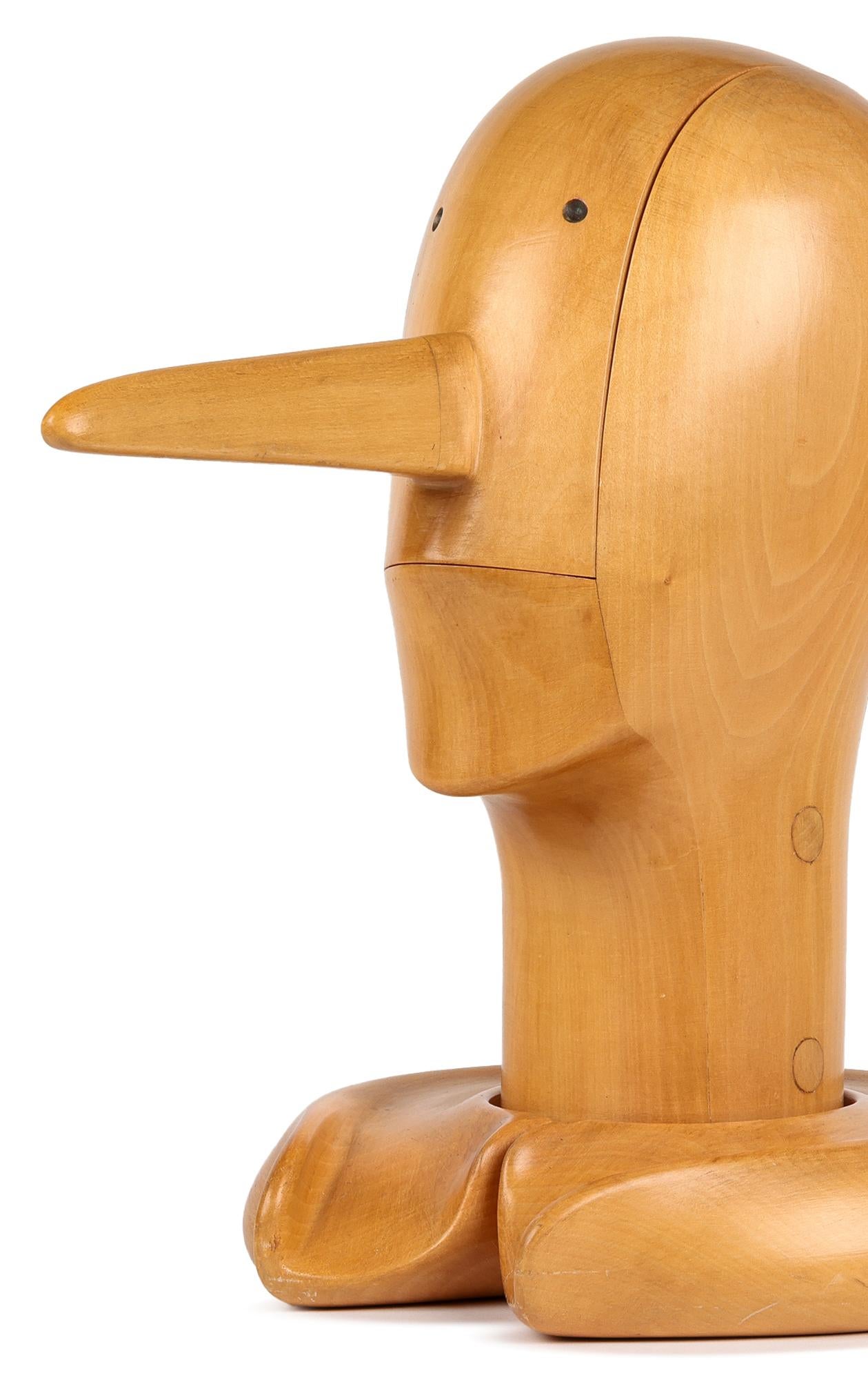 Mid-Century moderno Alfonso Bini Spremiagrumi Pinocchio in legno biondo di metà secolo in vendita