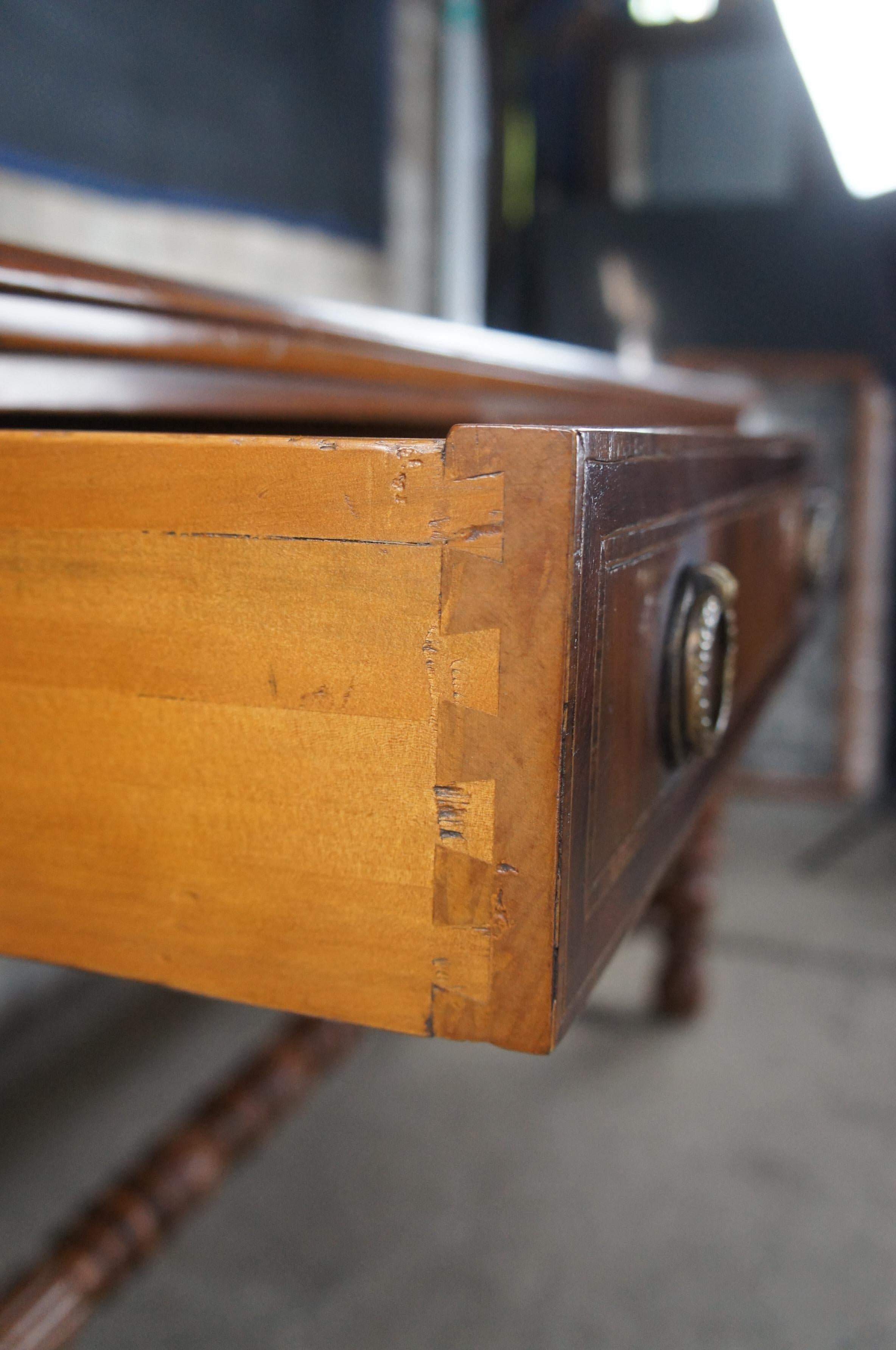 Alfonso Marina Ebanista English Georgian Inlaid Cedar Sideboard Console Table For Sale 5