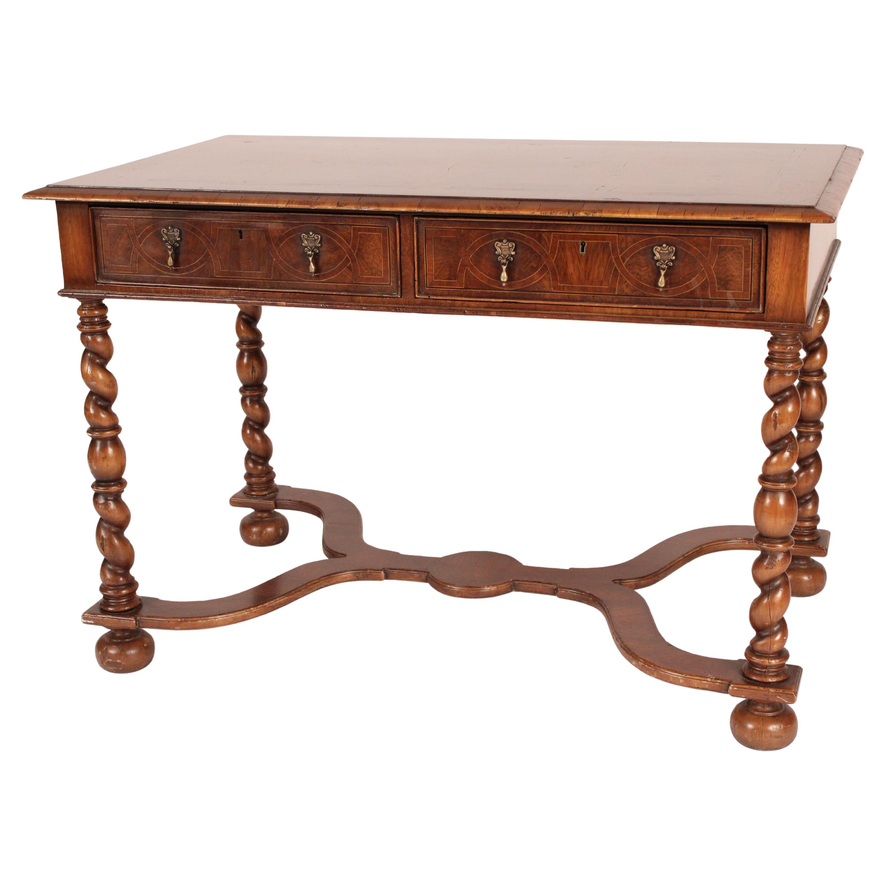 Table à écrire de style Louis XIV Alfonso Marina