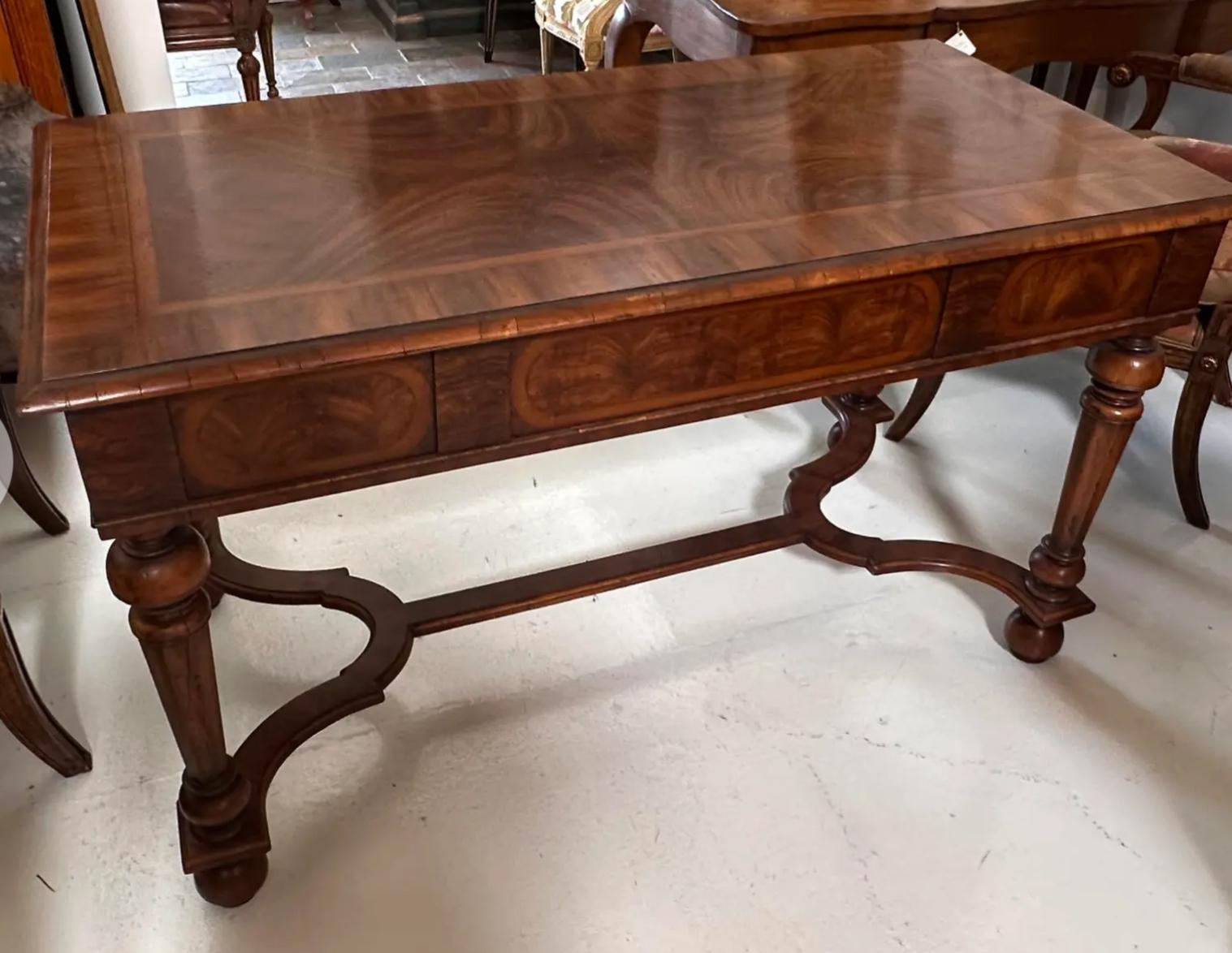 Alfonso Marina Mesa De Respaldo Bordeaux Writing Table Desk In Good Condition In LOS ANGELES, CA