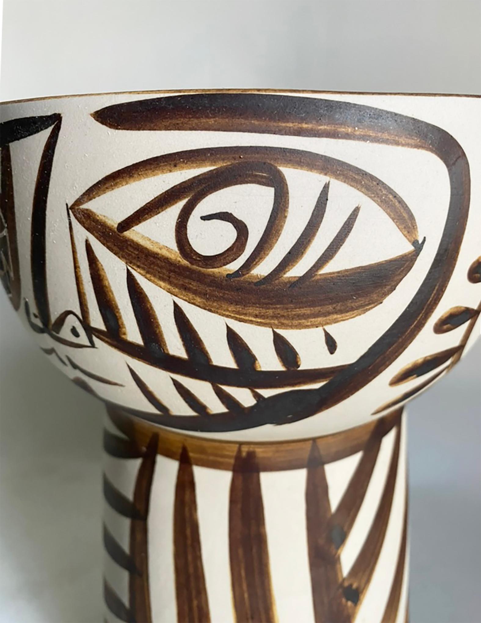 Alfonso Otero Regal Face Vase in the Style of Picasso For Sale 3