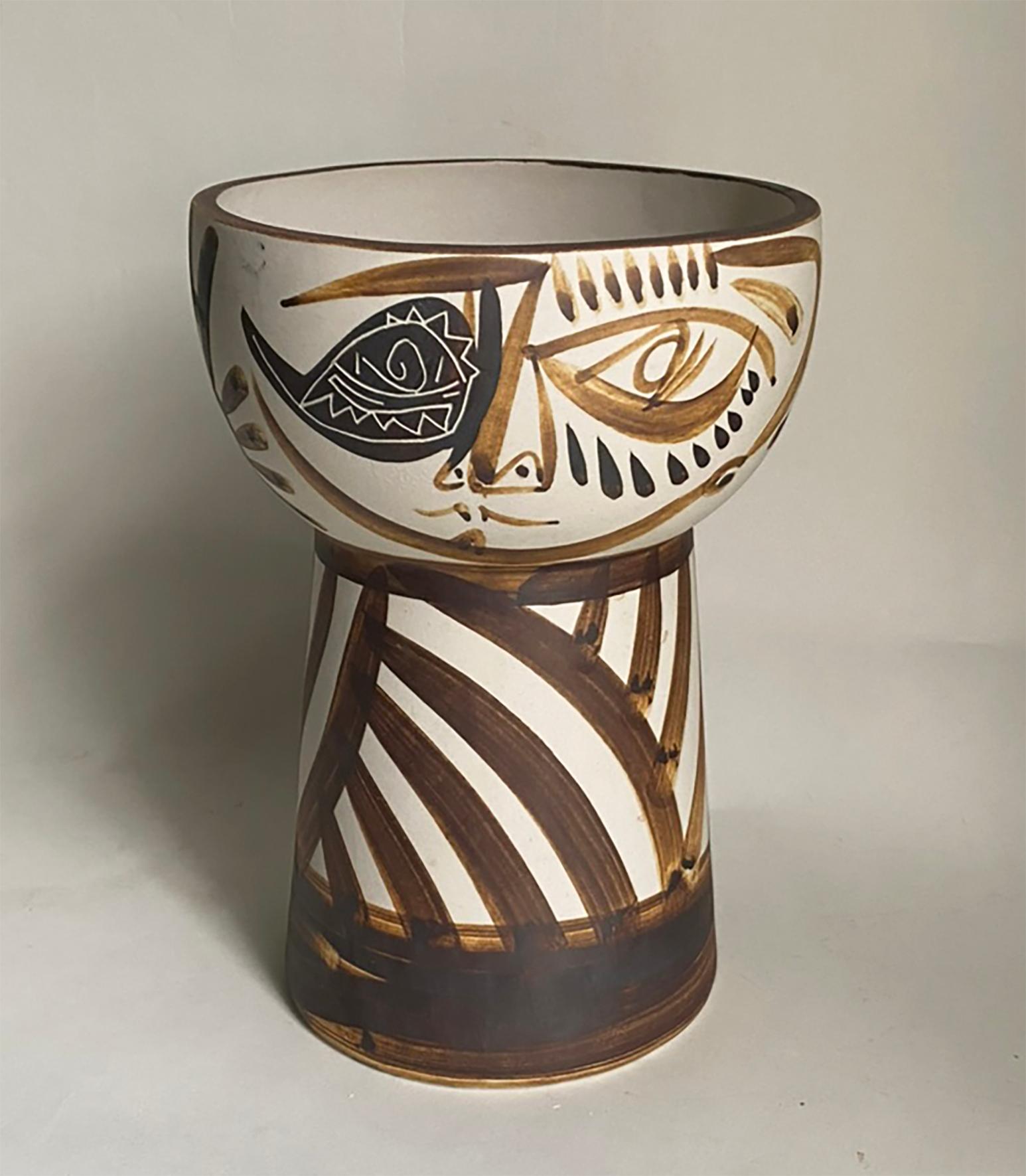Spanish Alfonso Otero Regal Face Vase in the Style of Picasso For Sale