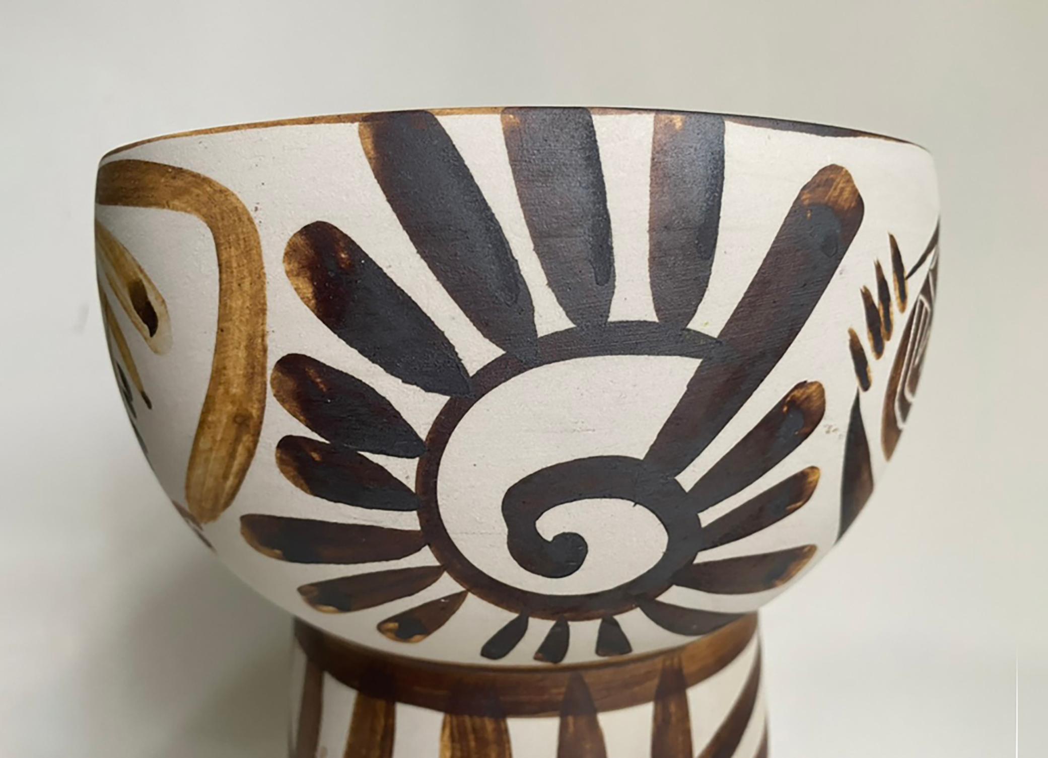 Alfonso Otero Regal Face Vase in the Style of Picasso For Sale 1