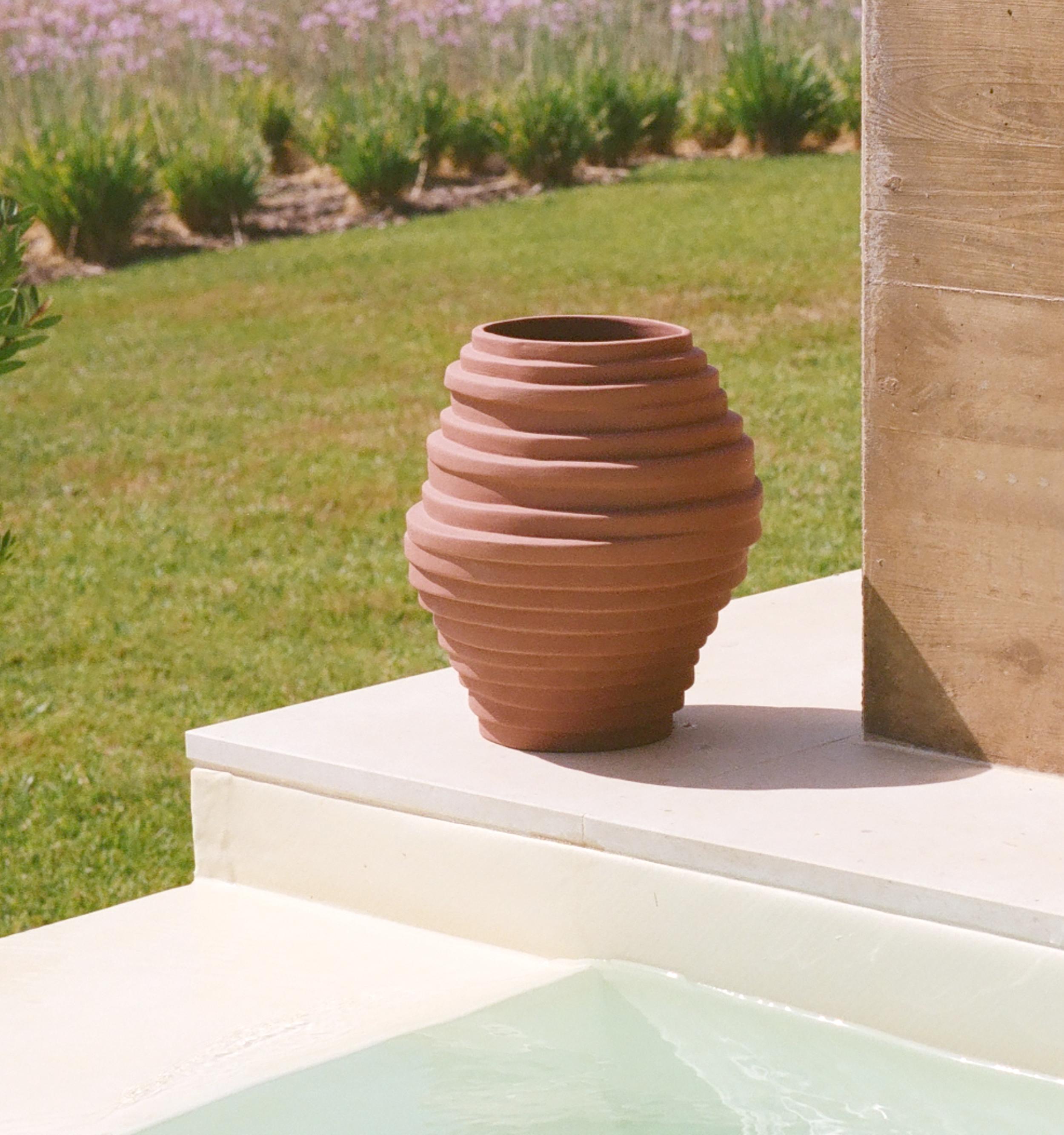 Contemporary Alfonso Vase, by Project 213A For Sale