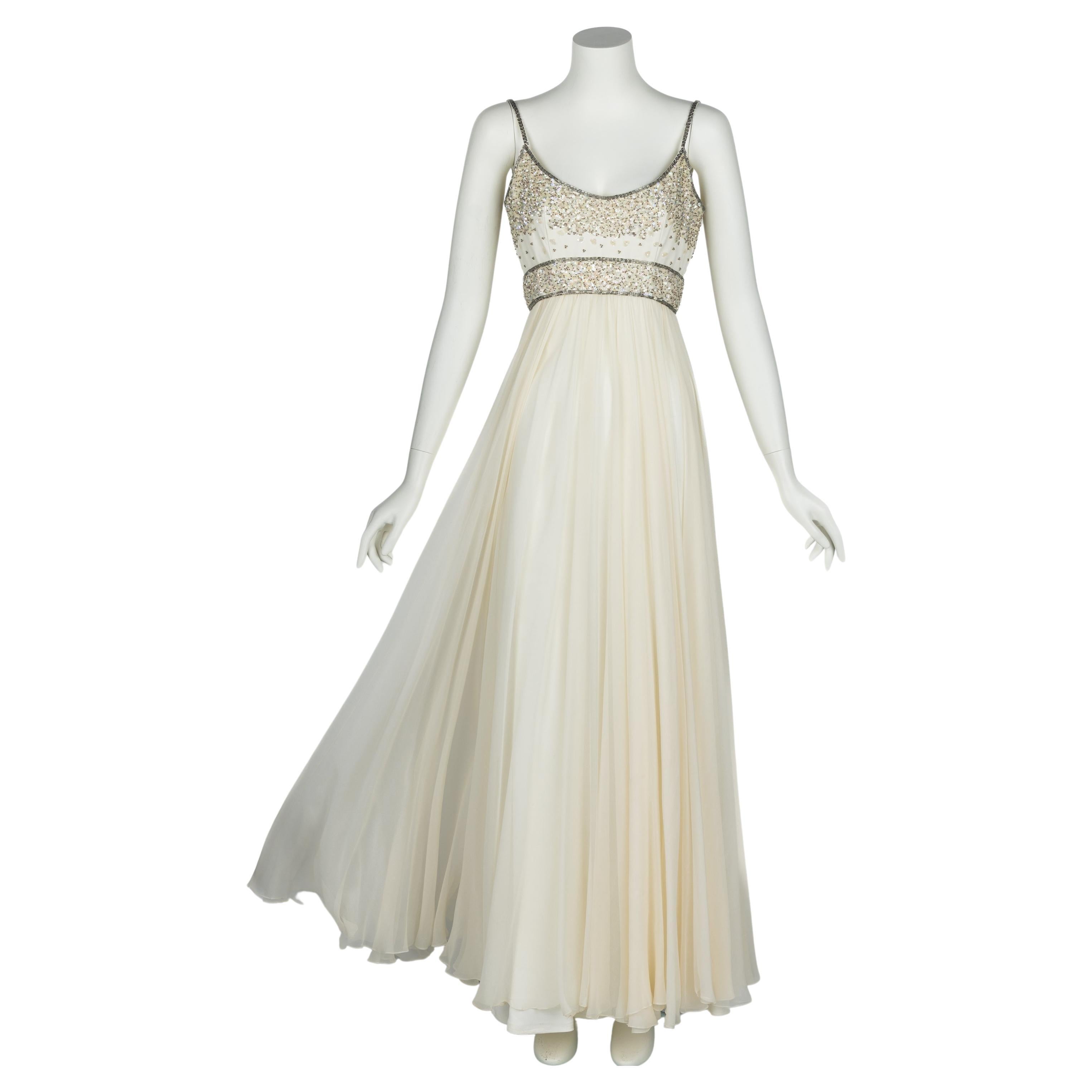Alfred Bosand Ivory beaded Bodice Silk chiffon Gown, 1970s For Sale 4