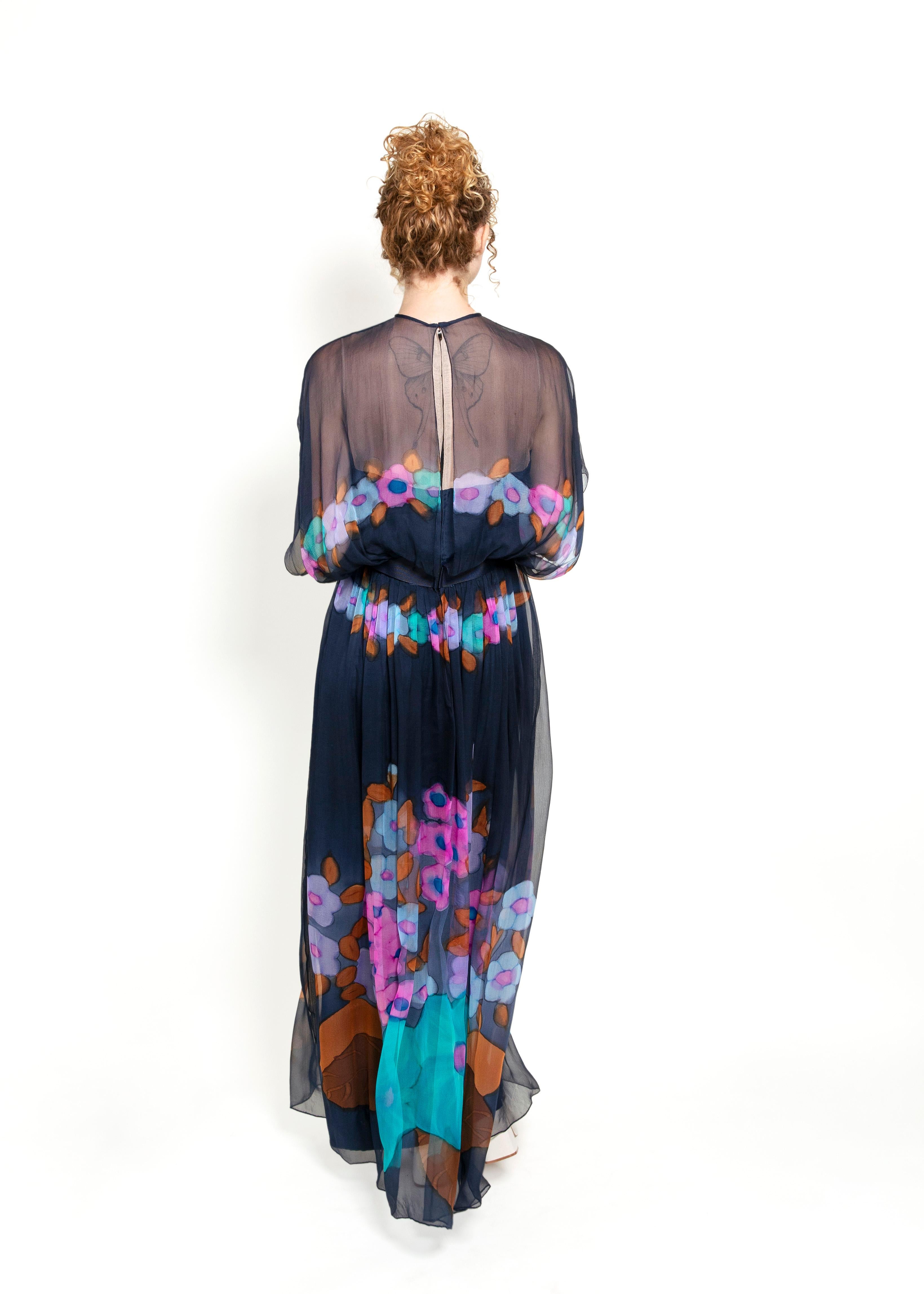 Alfred Bosand Silk Floral Print Maxi Dress In Excellent Condition In Los Angeles, CA