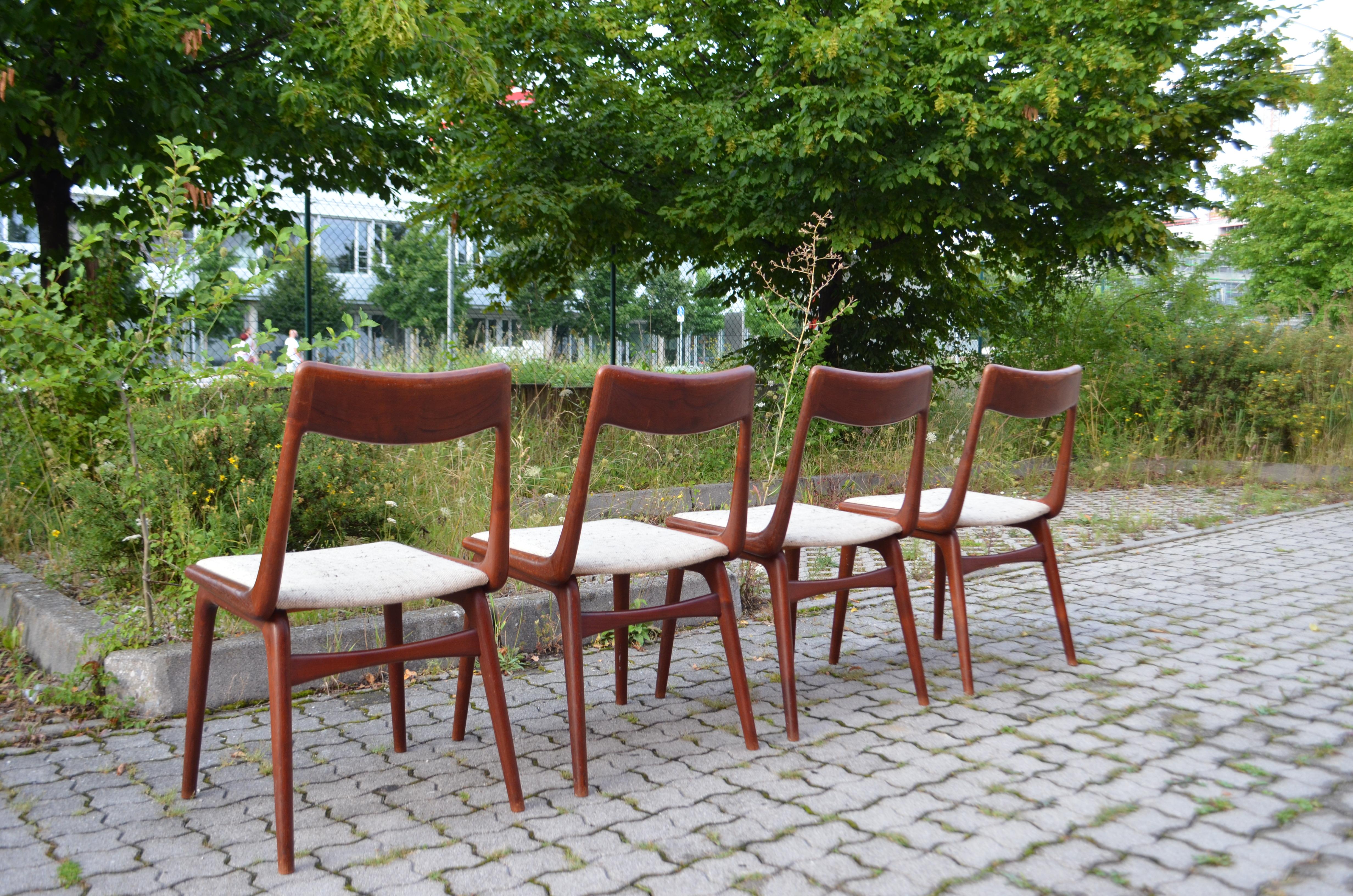 Alfred Christensen Boomerang pour Slagelse ensemble de 4 chaises de salle à manger danoises en teck en vente 7
