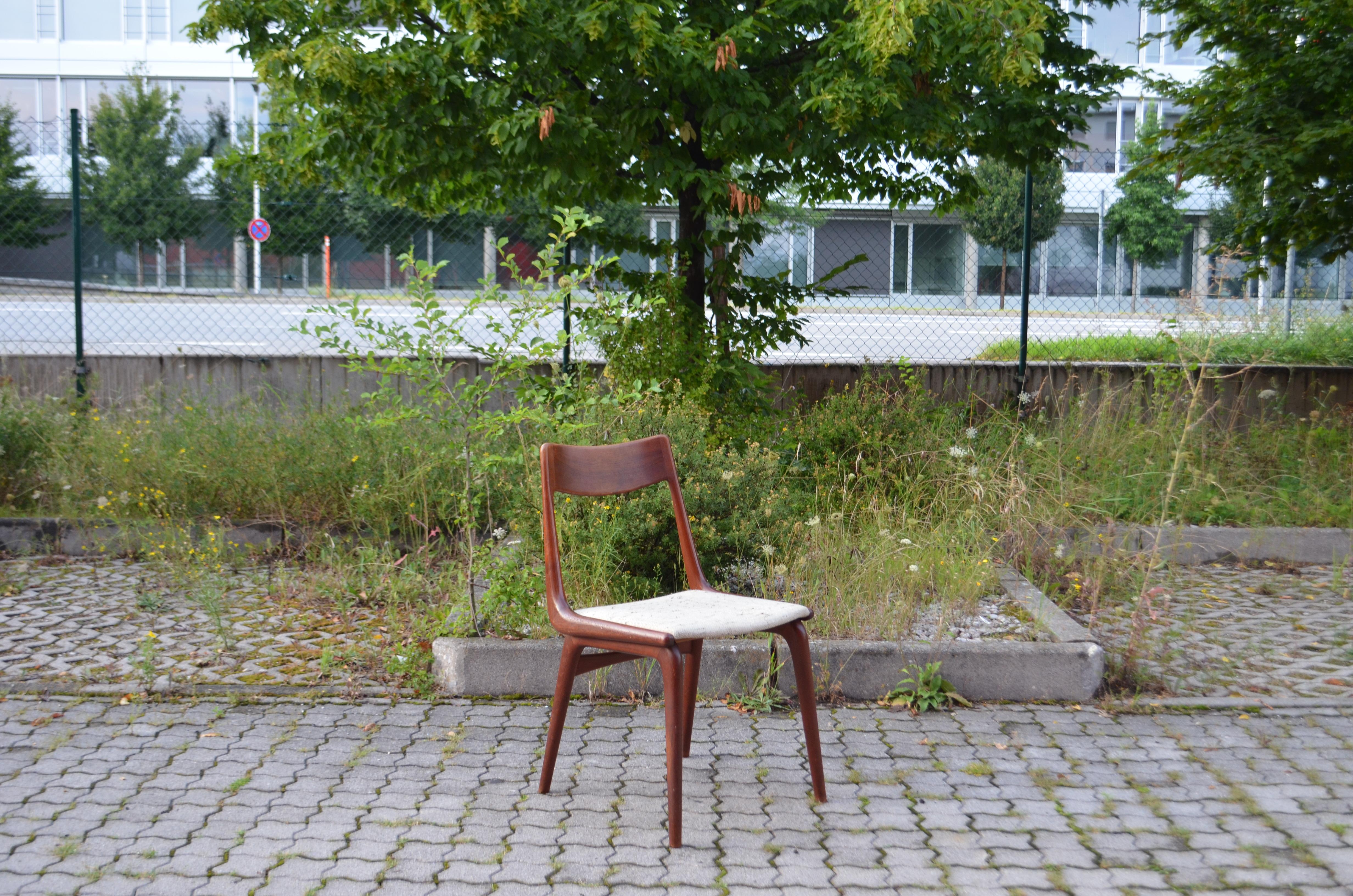 Alfred Christensen Boomerang pour Slagelse ensemble de 4 chaises de salle à manger danoises en teck en vente 9