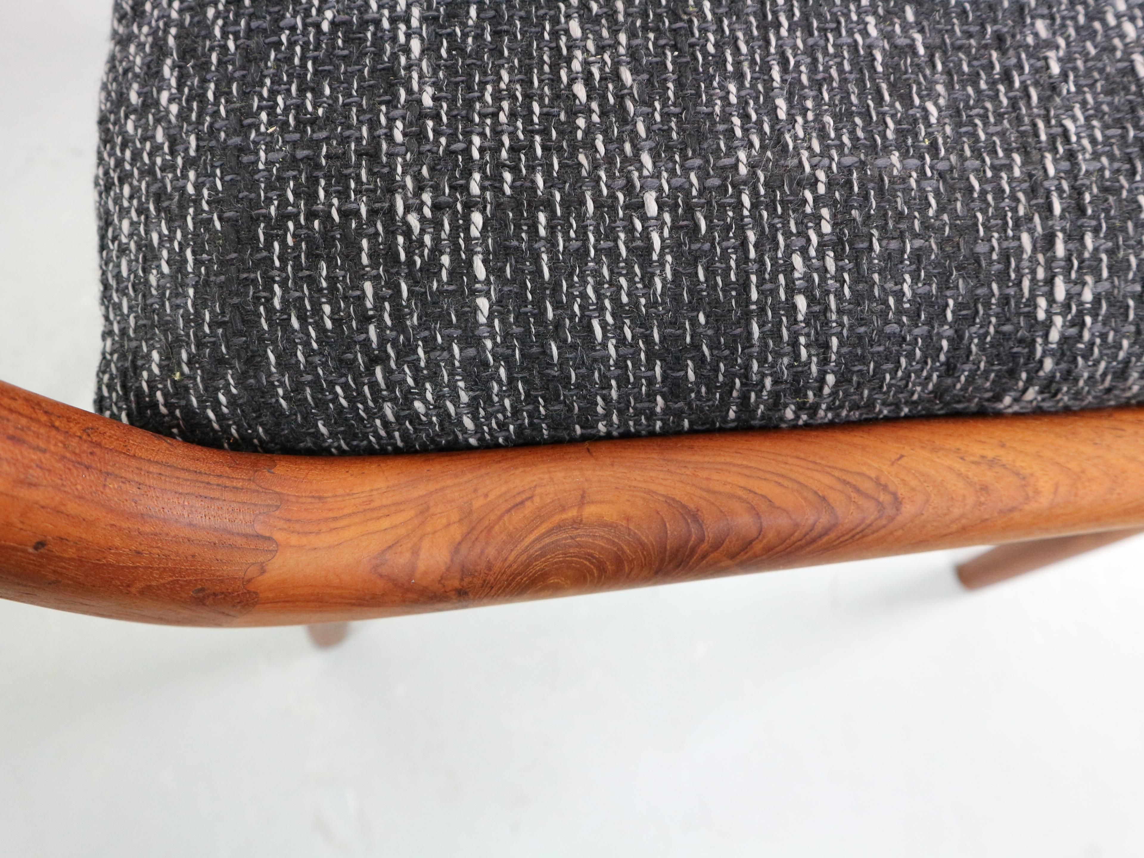 Mid-Century Modern Alfred Christensen Danish Expandable Teak 