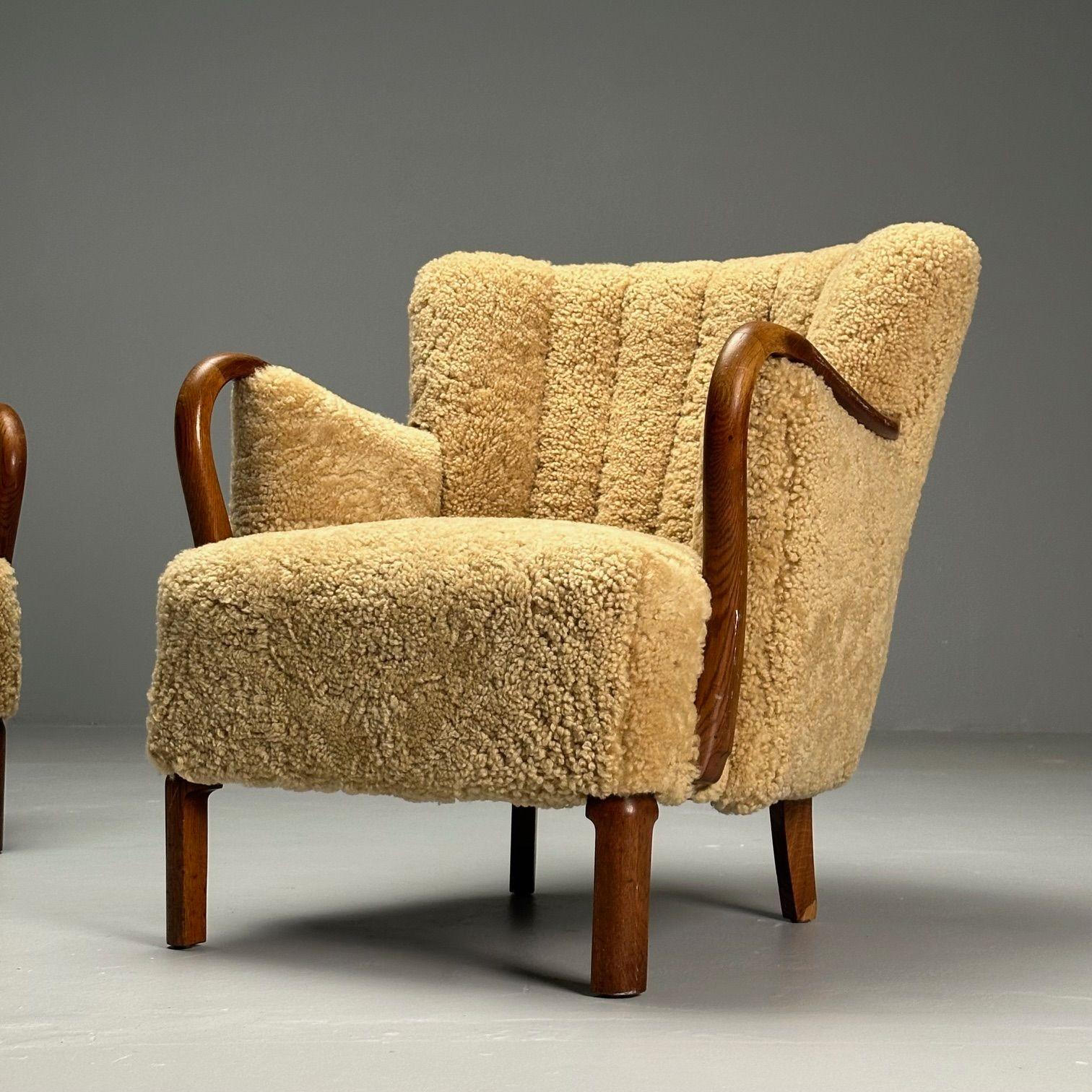Alfred Christensen, Danish Mid-Century Modern, Lounge Chairs, Sheepskin, Oak 4