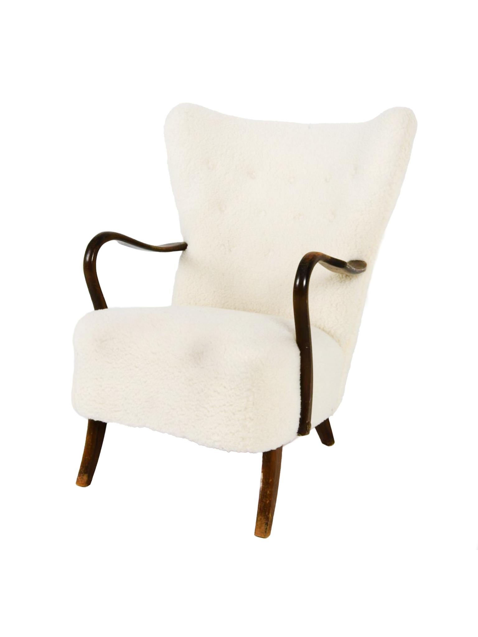 Alfred Christensen Danish Modern Lounge Chair In Good Condition For Sale In New York, NY