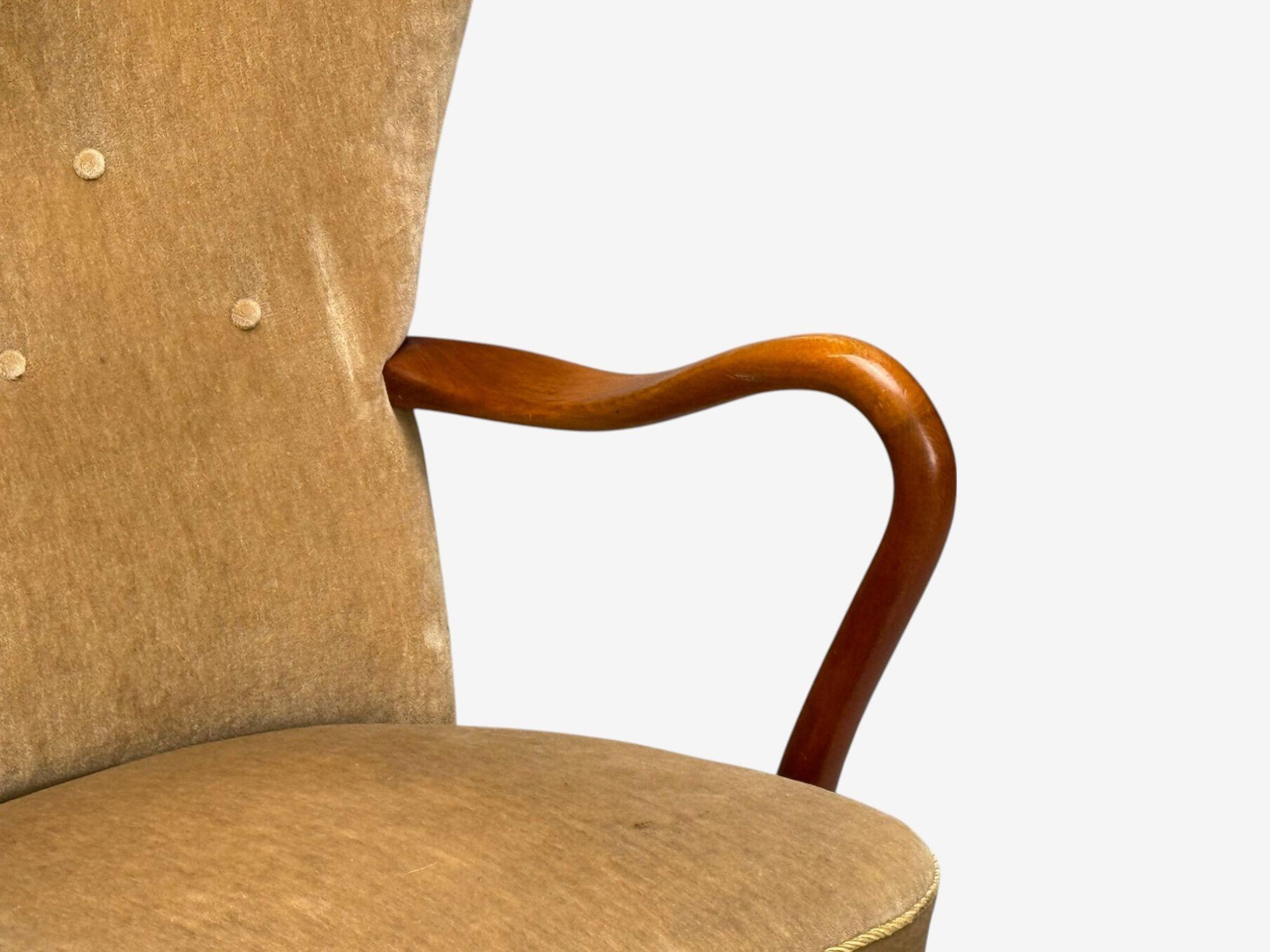 Alfred Christensen, Danish Modern, Mohair, Beech, Lounge Chair, Denmark, 1940s For Sale 1